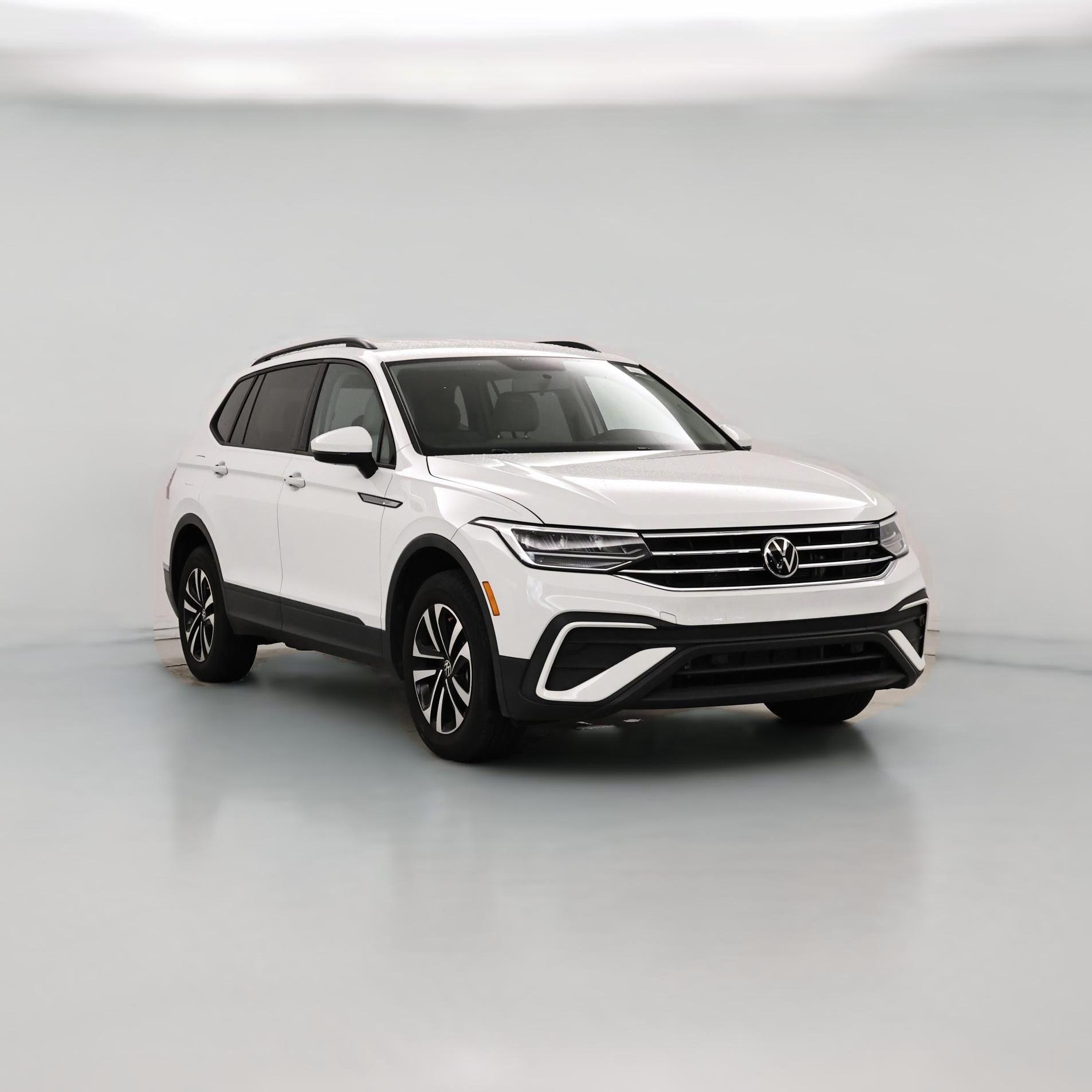 Thumbnail: 2022 Volkswagen Tiguan - 1