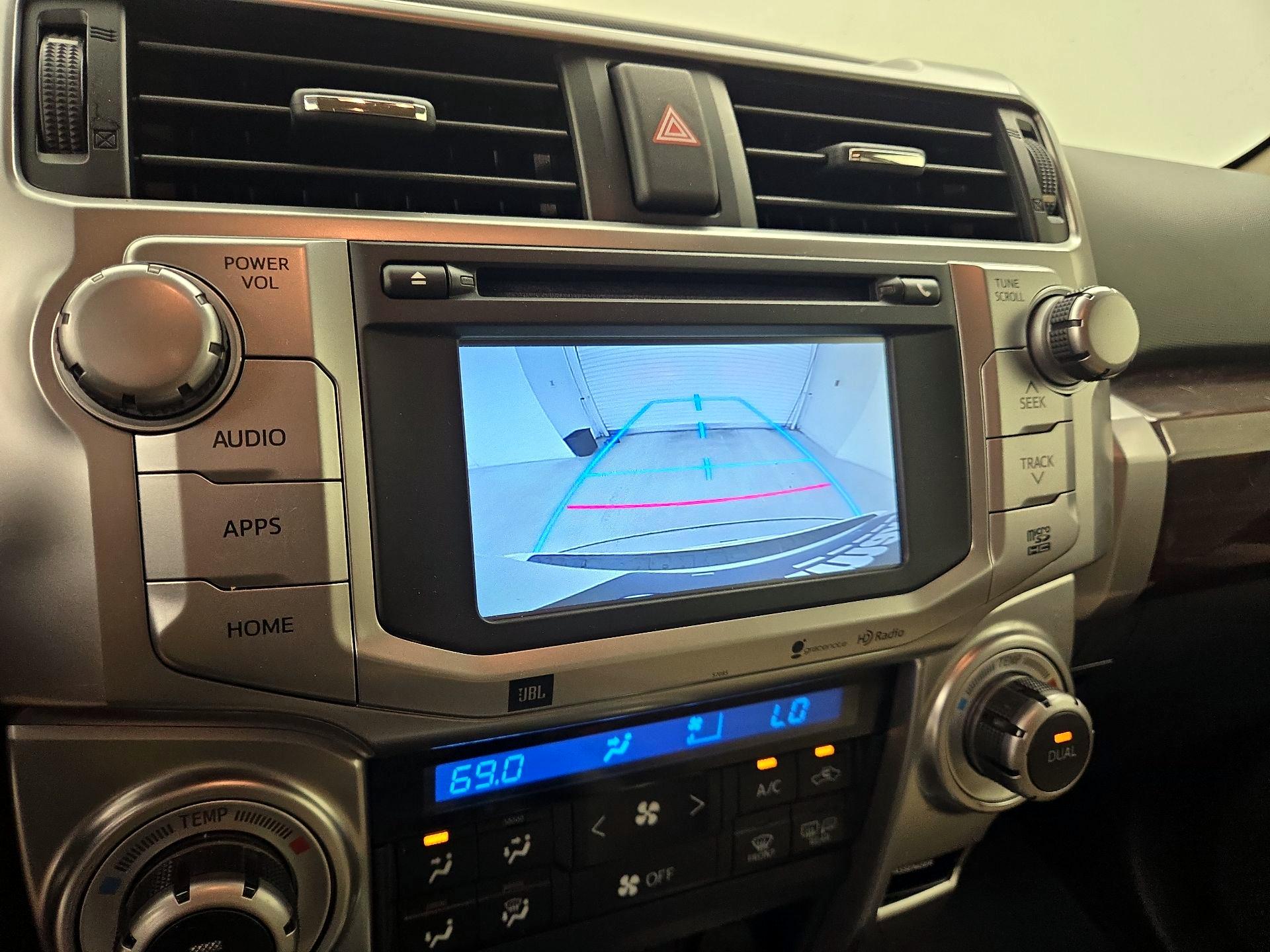 Thumbnail: 2015 Toyota 4Runner - 14
