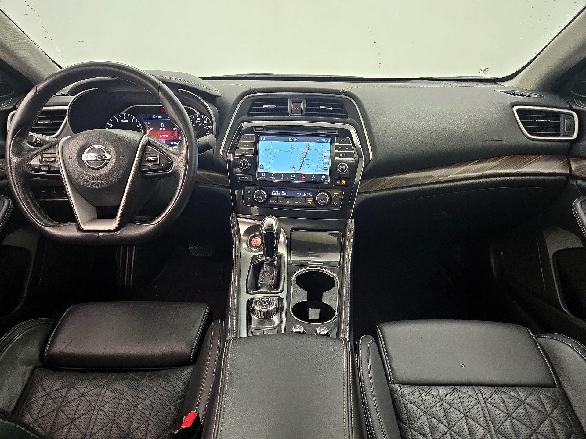 Thumbnail: 2016 Nissan Maxima - 9