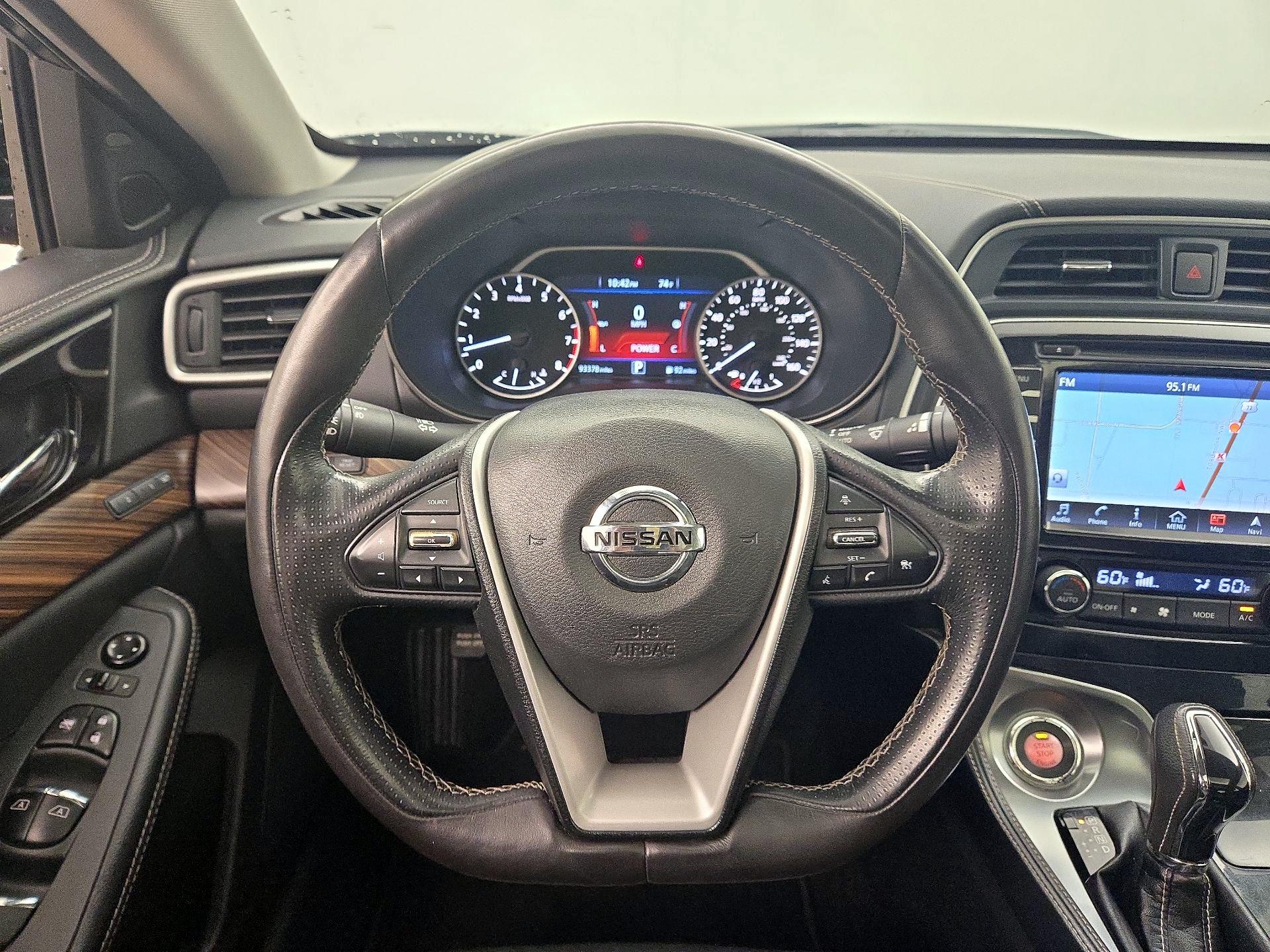 Thumbnail: 2016 Nissan Maxima - 10