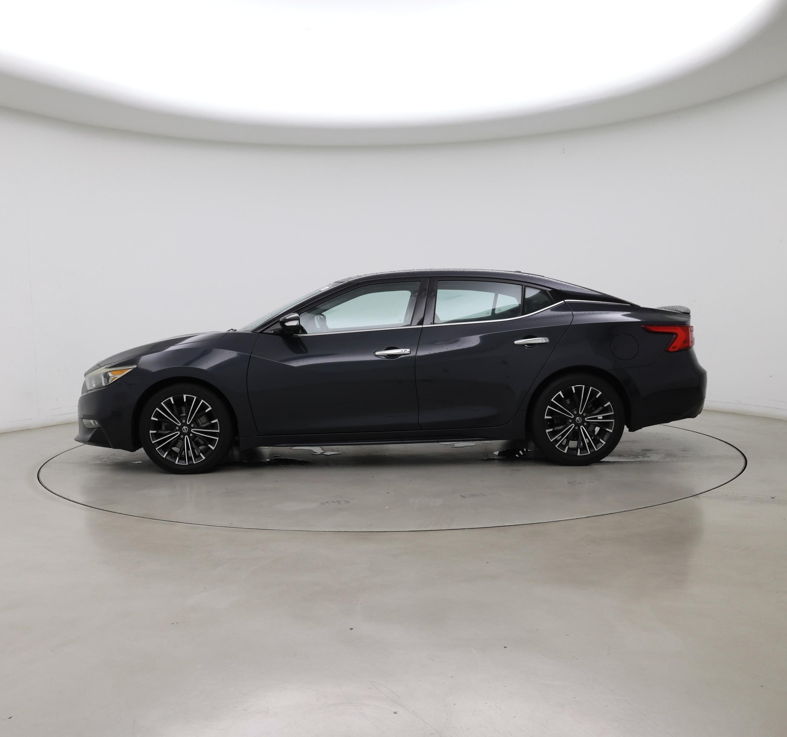 Thumbnail: 2016 Nissan Maxima - 3