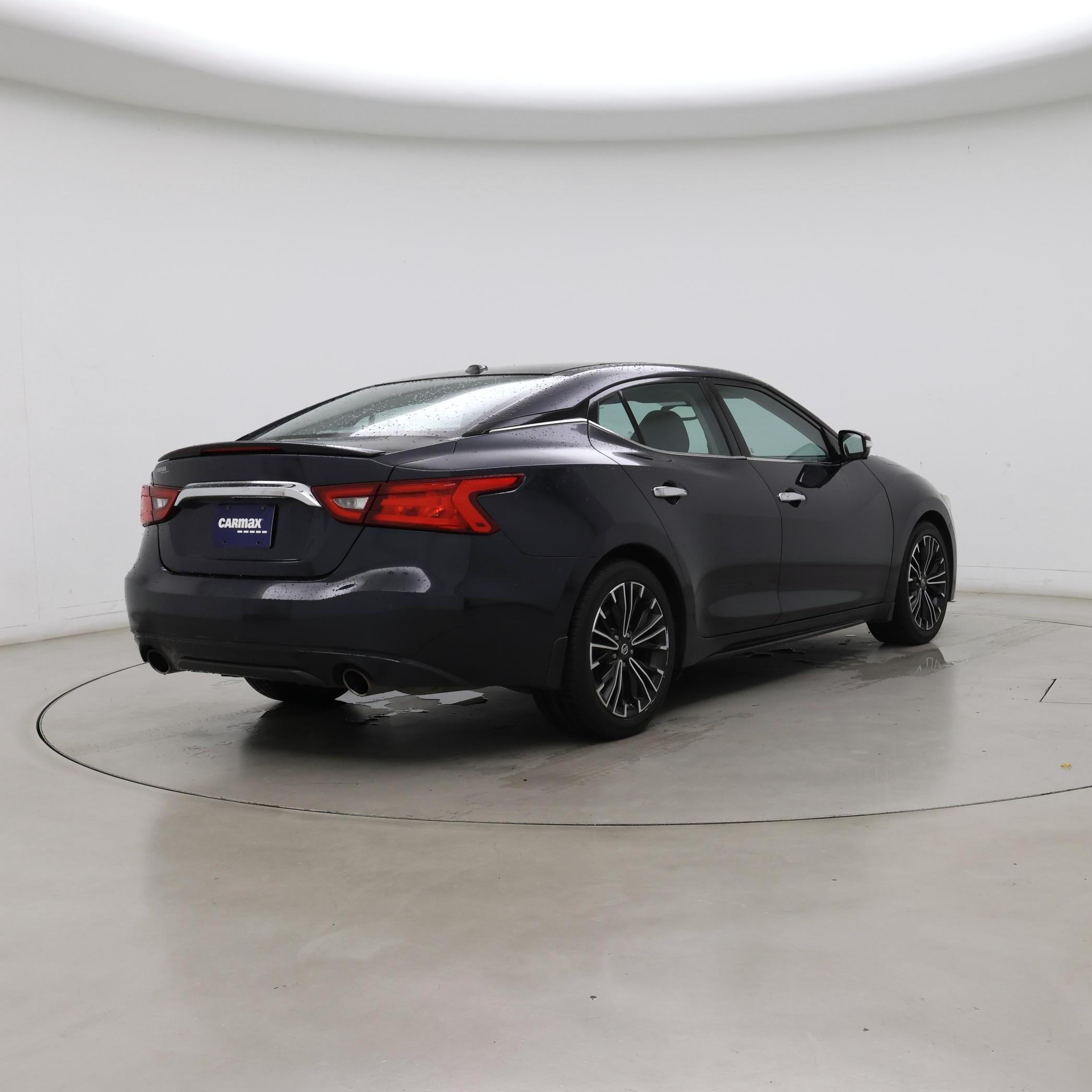 Thumbnail: 2016 Nissan Maxima - 8