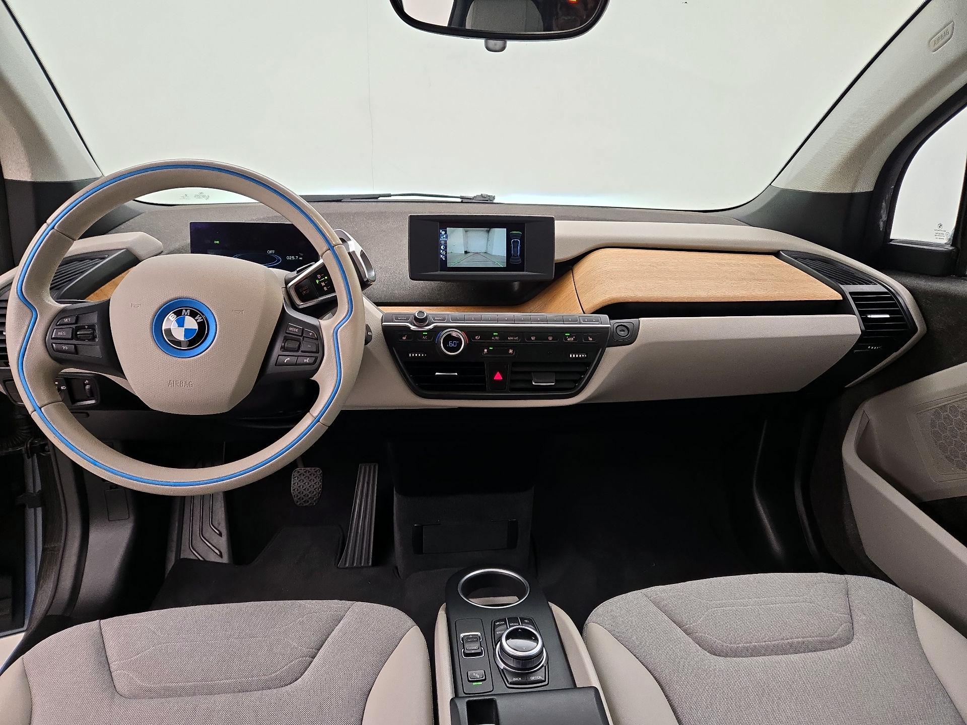 Thumbnail: 2017 BMW i3 - 9