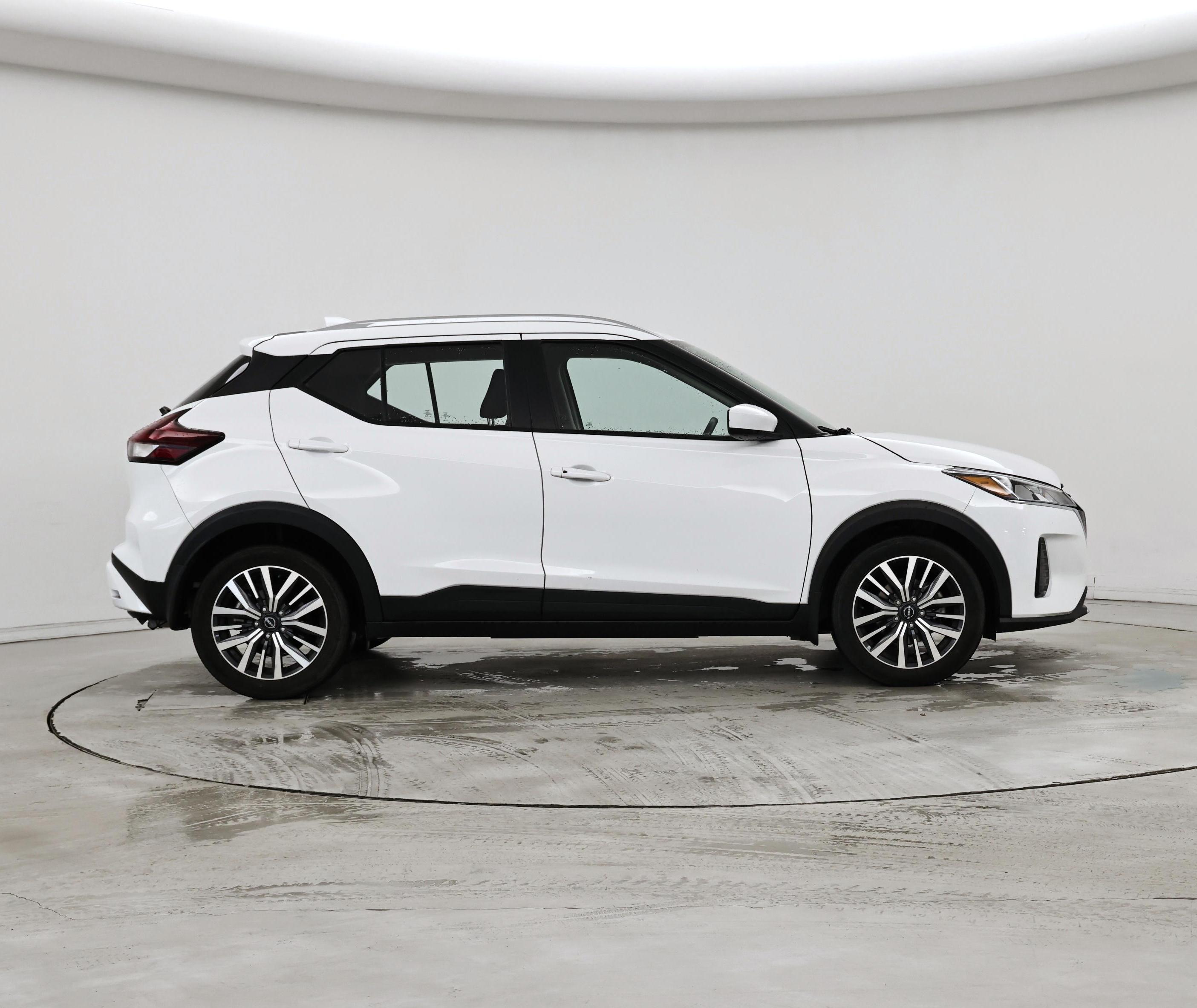 Thumbnail: 2023 Nissan Kicks - 7