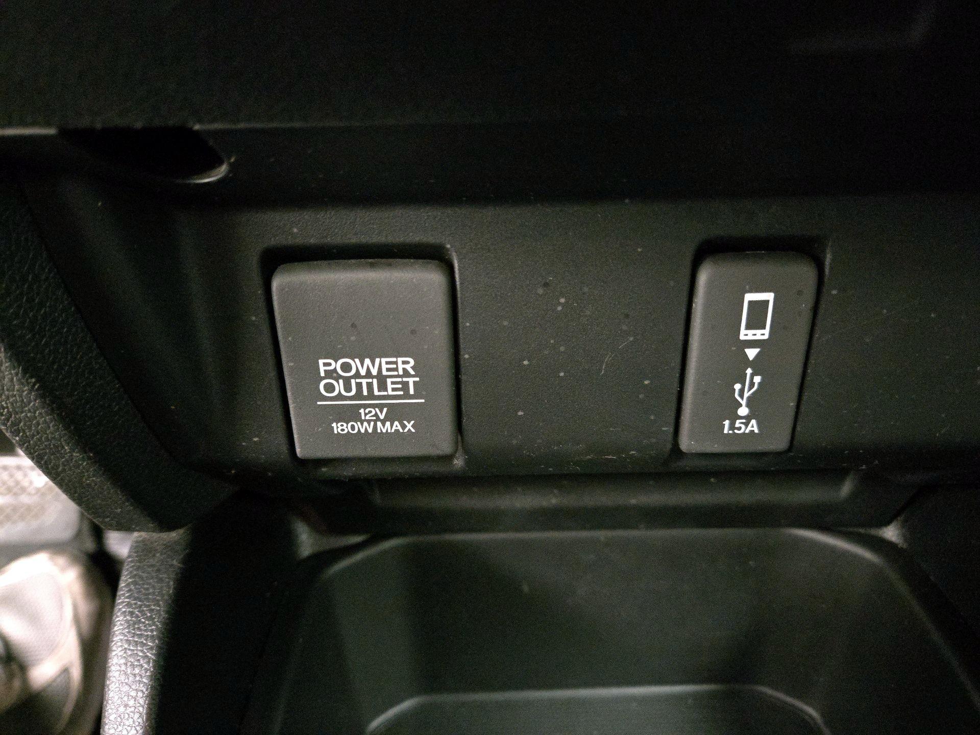 Thumbnail: 2018 Honda Fit - 18