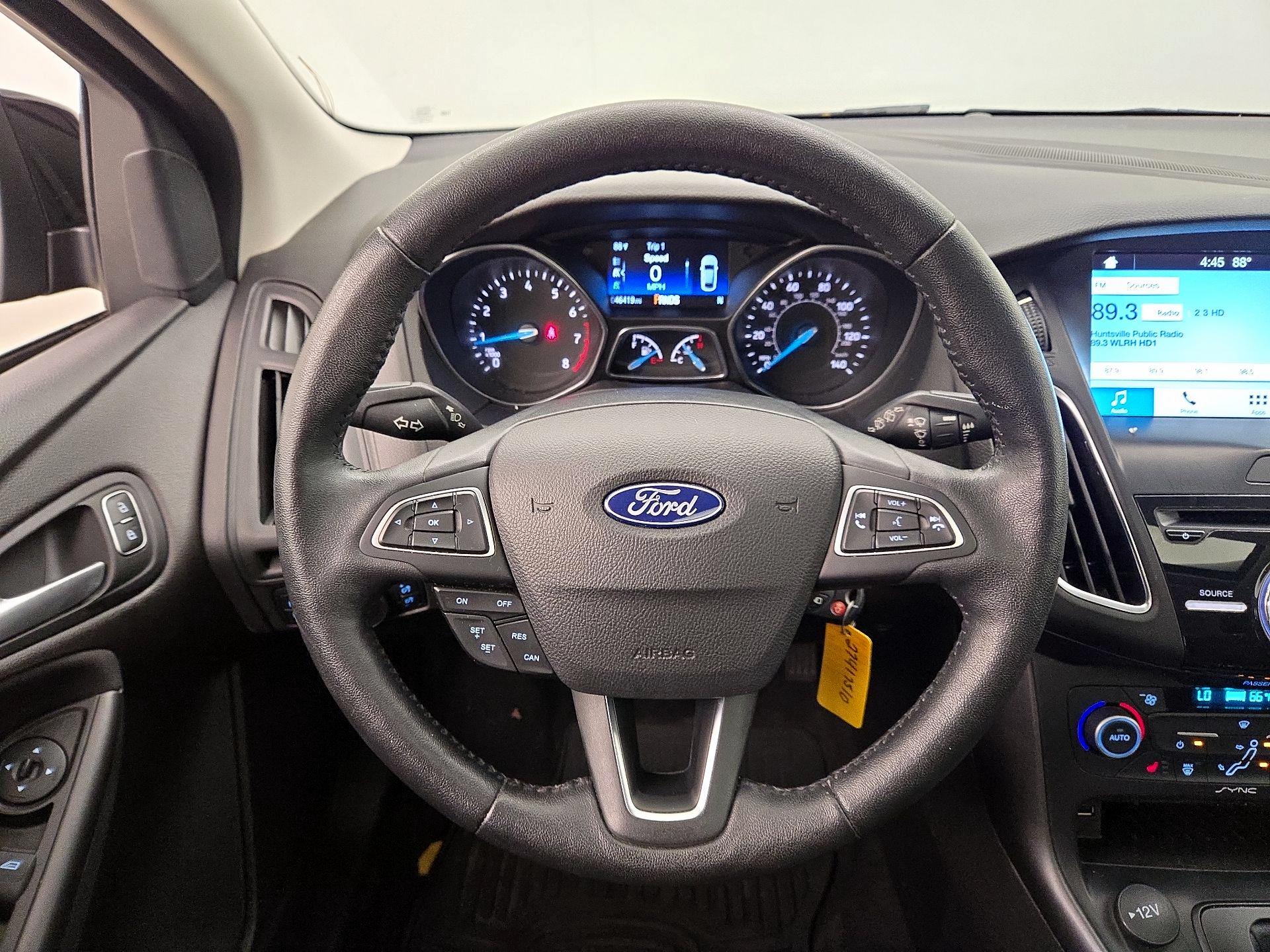 Thumbnail: 2018 Ford Focus - 10
