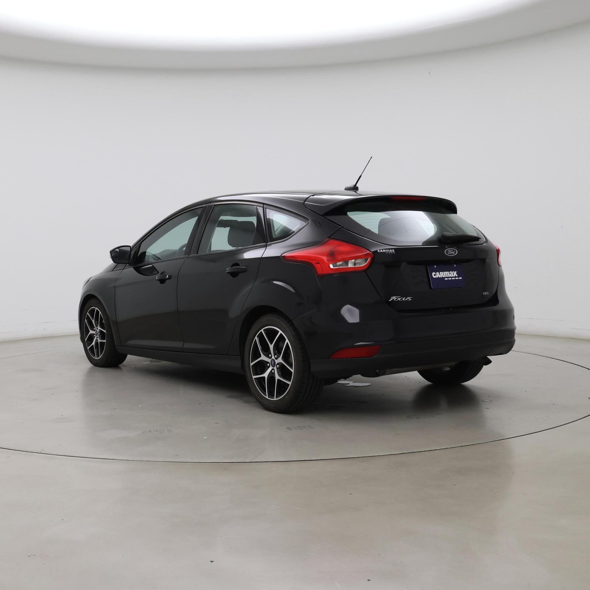 Thumbnail: 2018 Ford Focus - 2