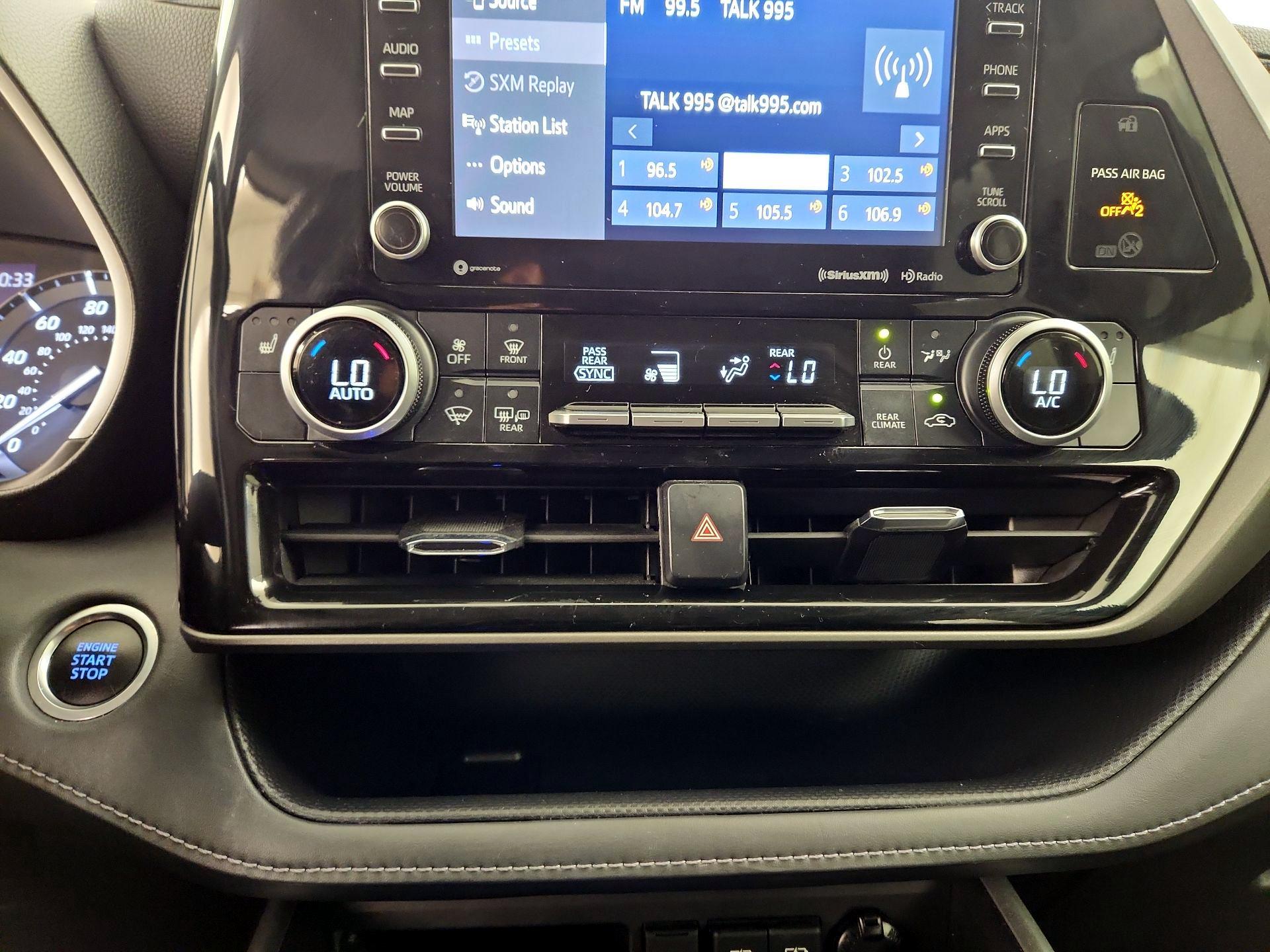 Thumbnail: 2021 Toyota Highlander - 16