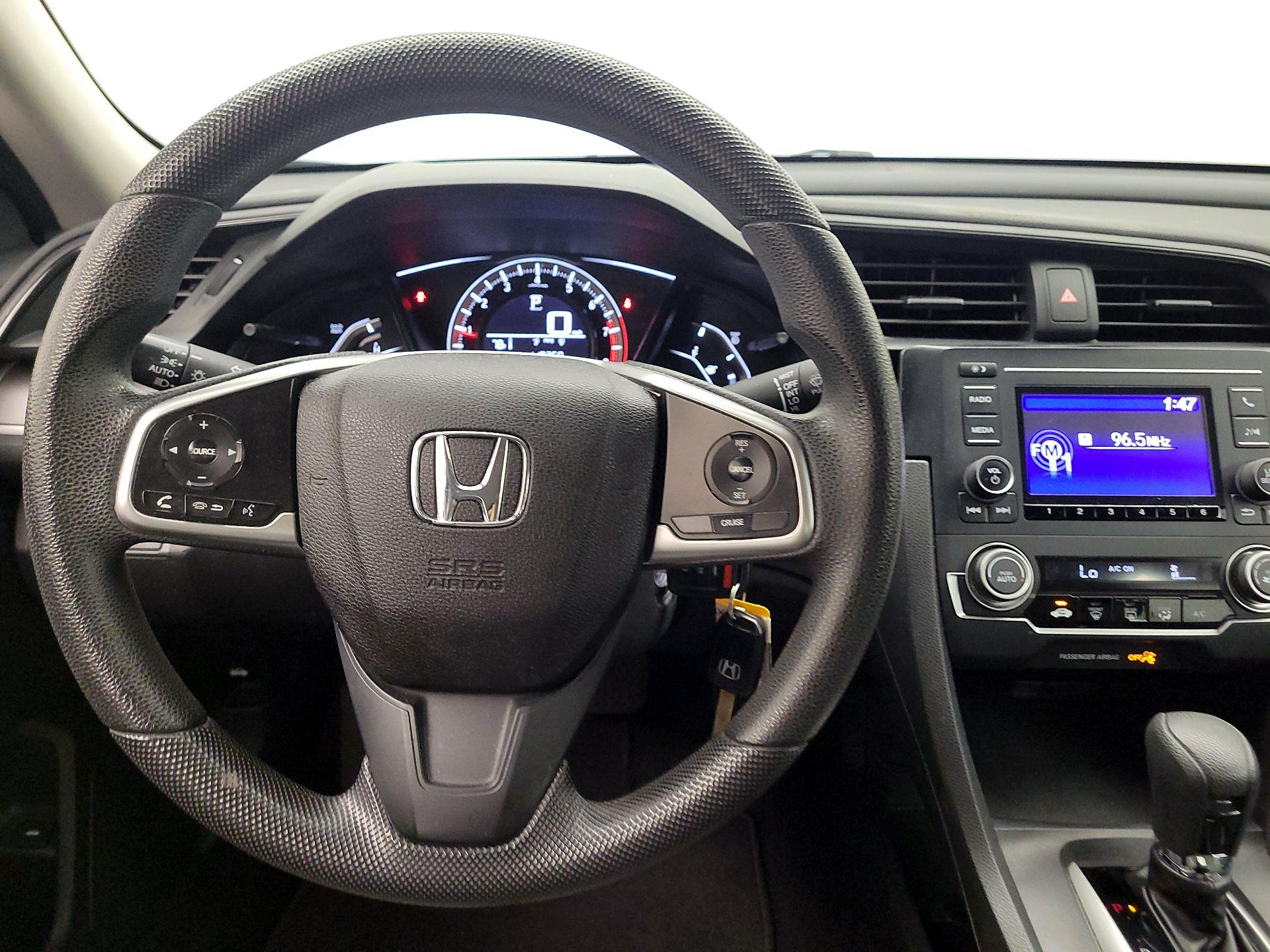 Thumbnail: 2016 Honda Civic - 10