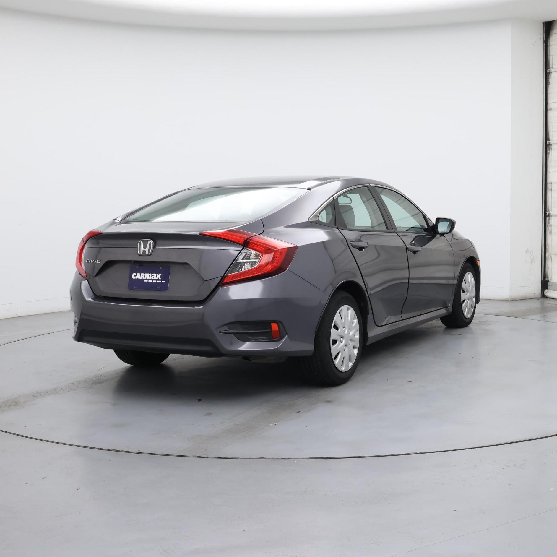Thumbnail: 2016 Honda Civic - 8