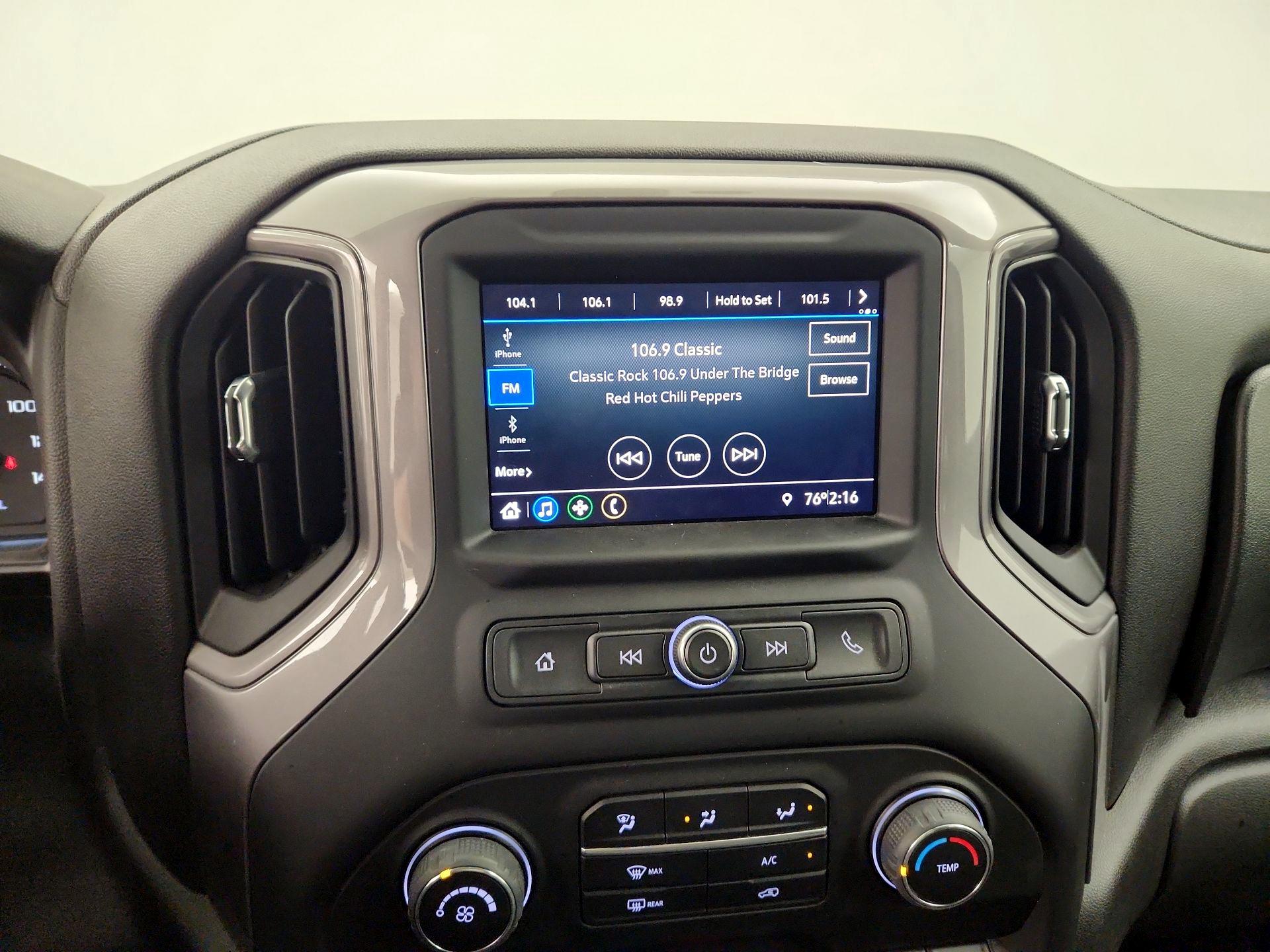 Thumbnail: 2022 Chevrolet Silverado 1500 - 15