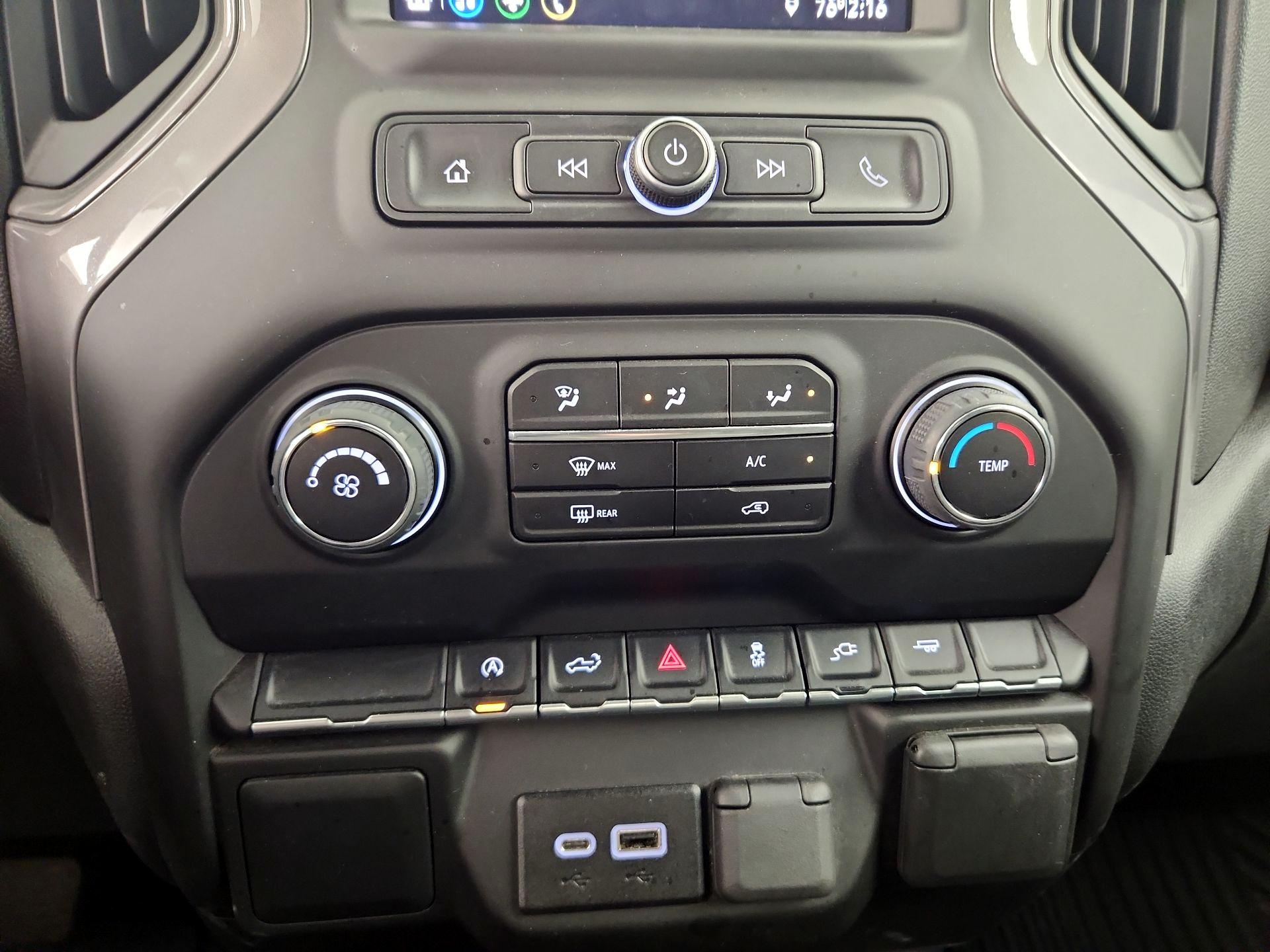 Thumbnail: 2022 Chevrolet Silverado 1500 - 16