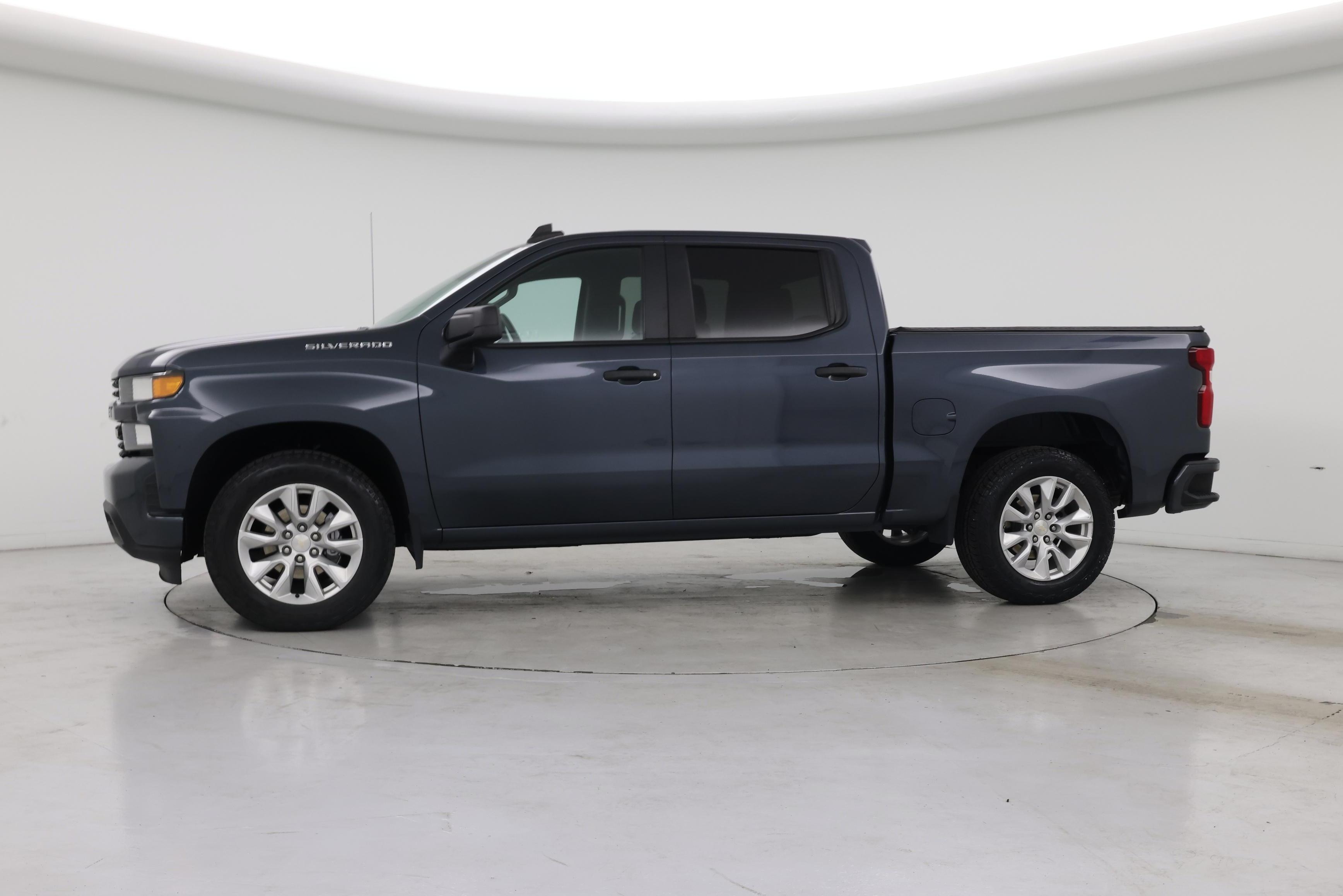 Thumbnail: 2022 Chevrolet Silverado 1500 - 3