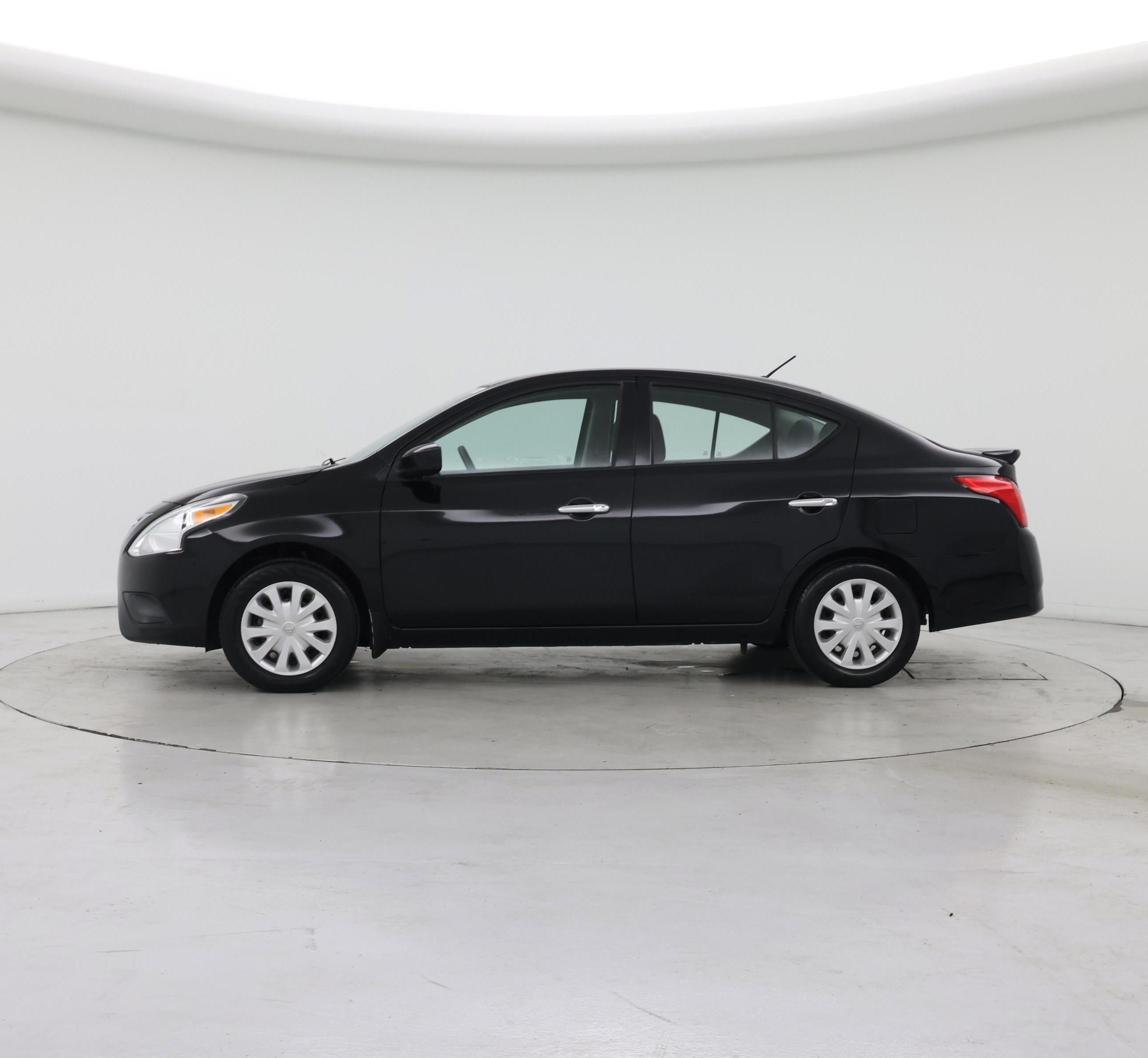 Thumbnail: 2019 Nissan Versa - 3