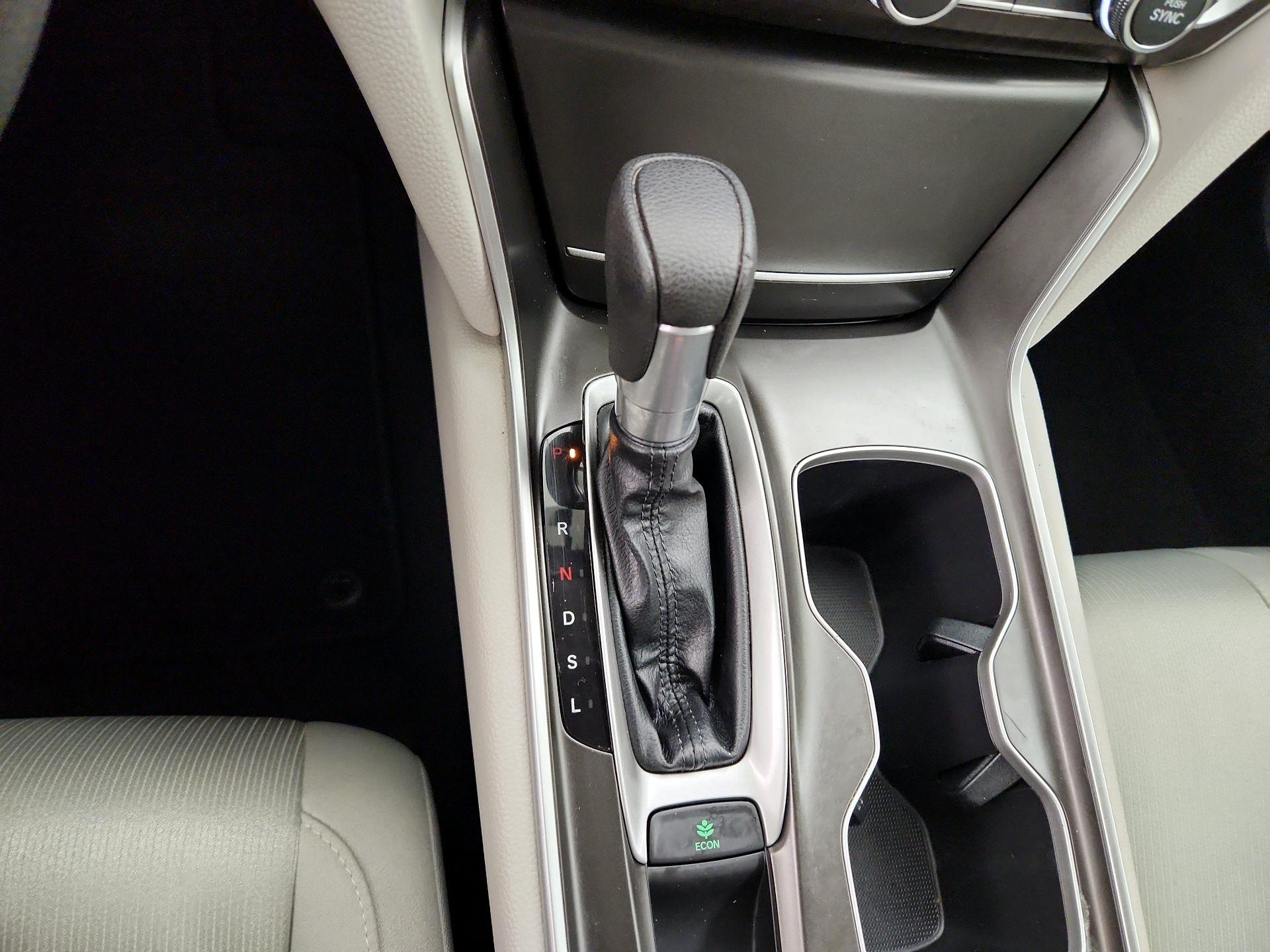 Thumbnail: 2019 Honda Accord - 17