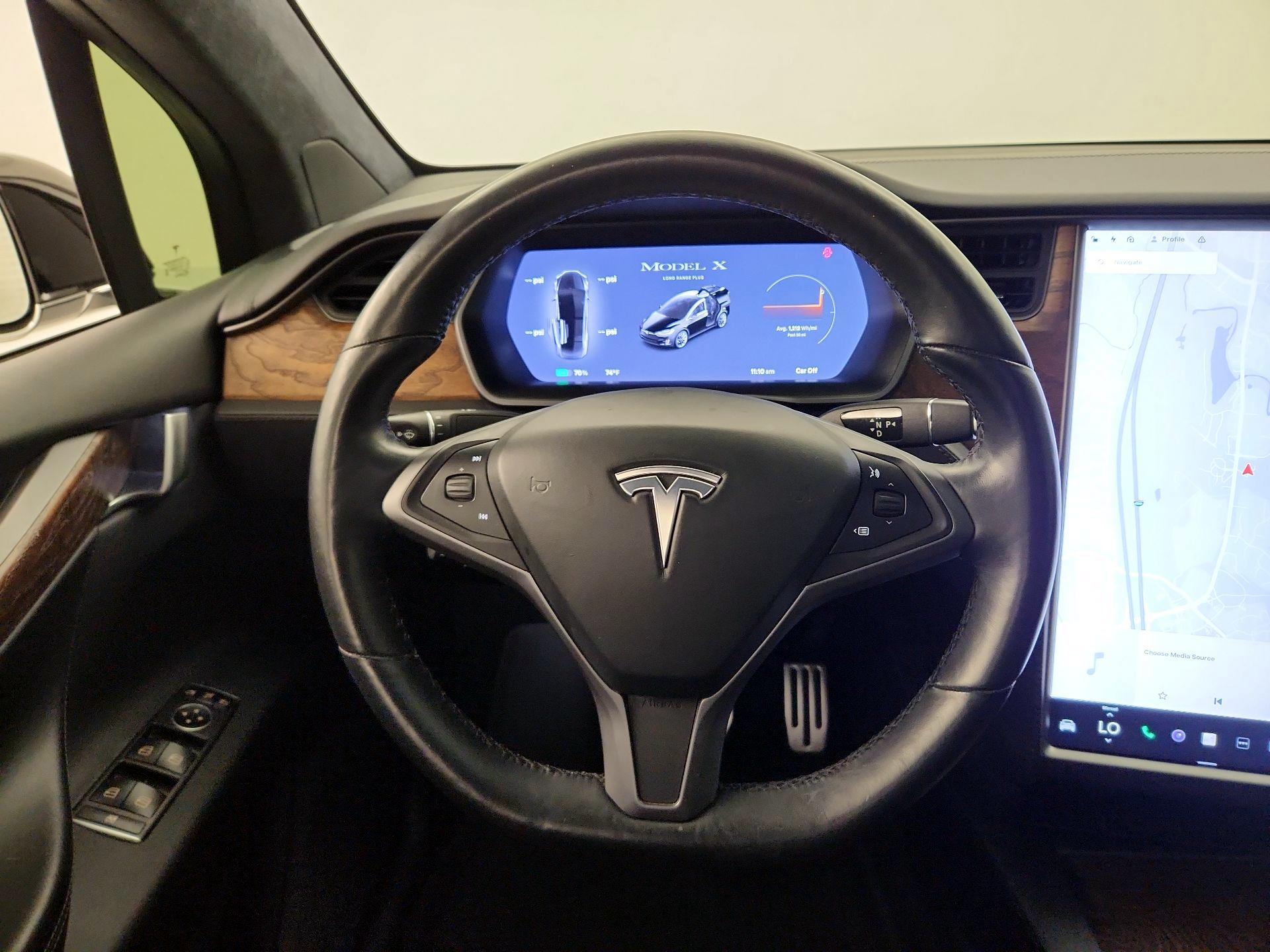 Thumbnail: 2020 Tesla Model X - 10