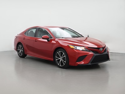 Red 2019 Toyota Camry SE