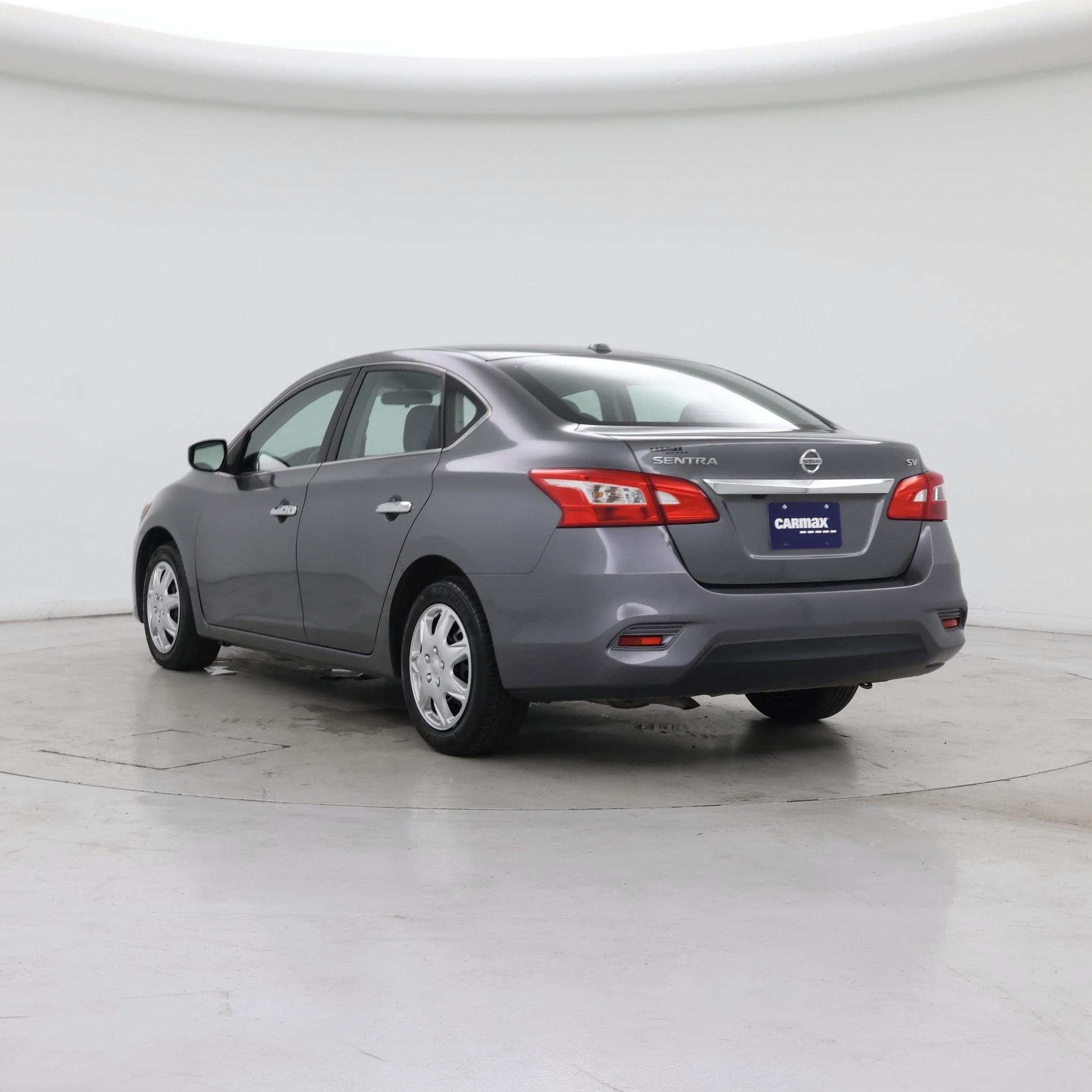 Thumbnail: 2016 Nissan Sentra - 2