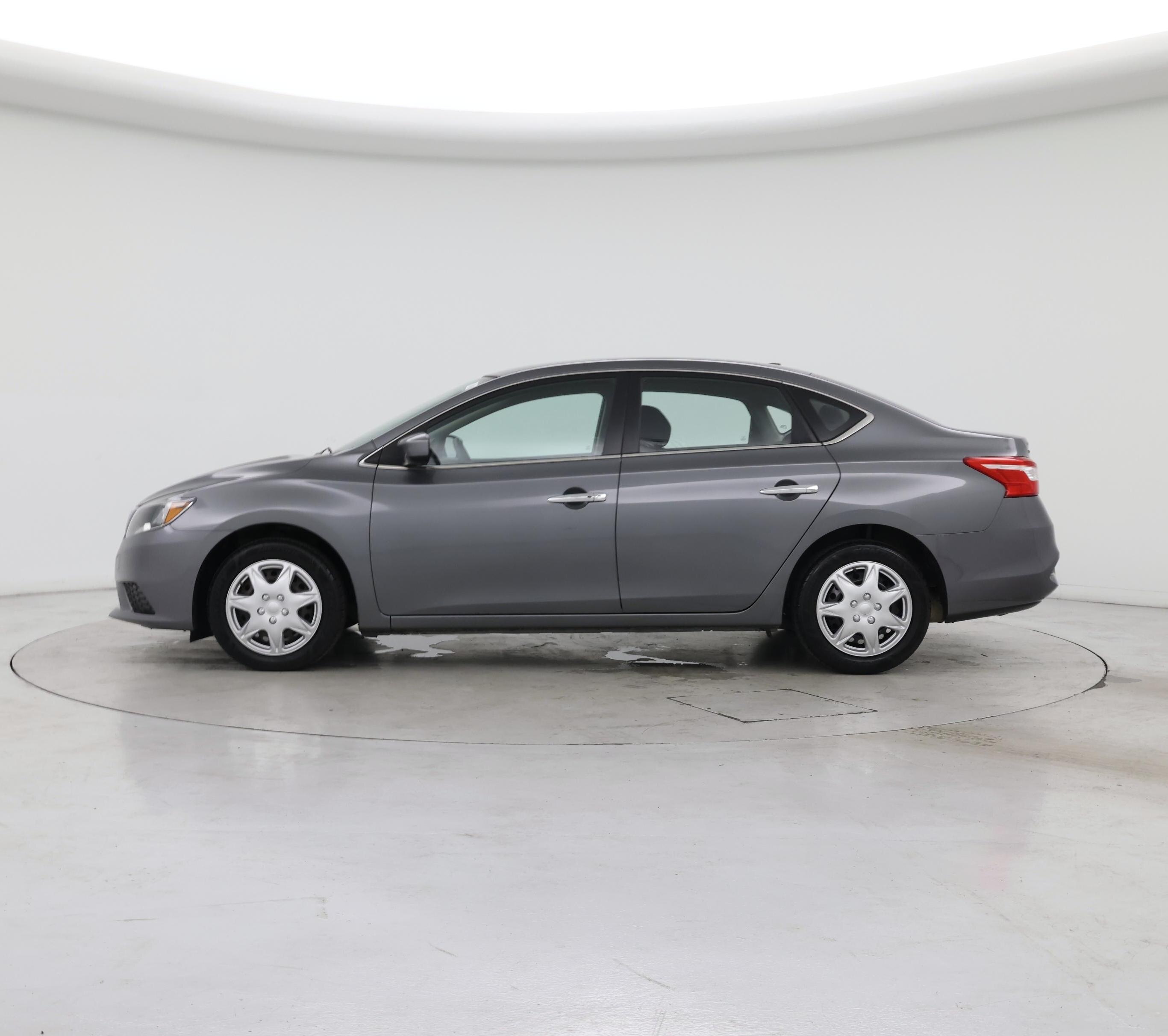 Thumbnail: 2016 Nissan Sentra - 3