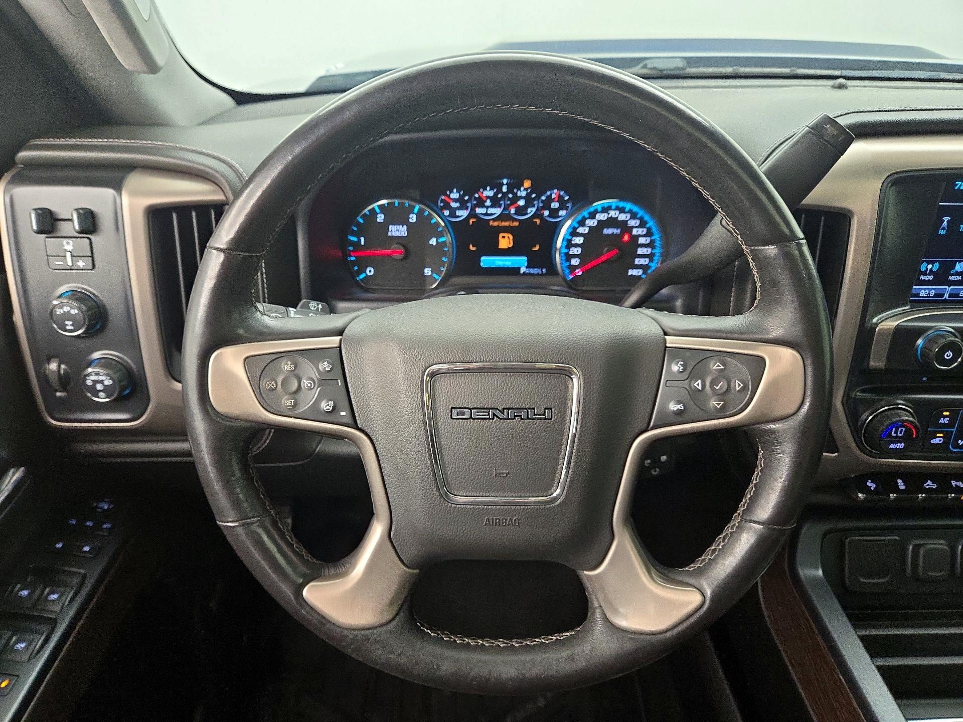 Thumbnail: 2017 GMC Sierra 2500 - 10