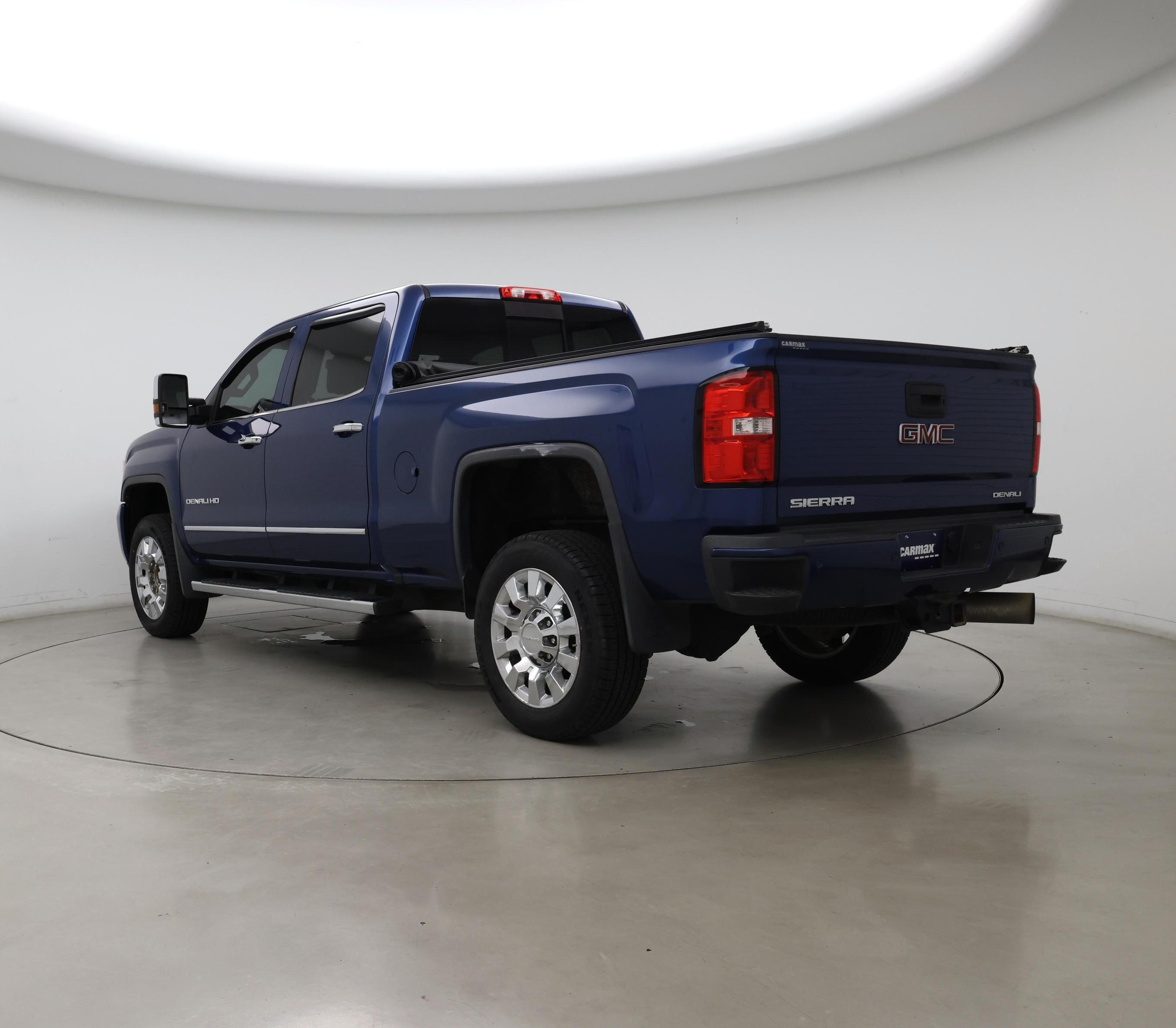 Thumbnail: 2017 GMC Sierra 2500 - 2