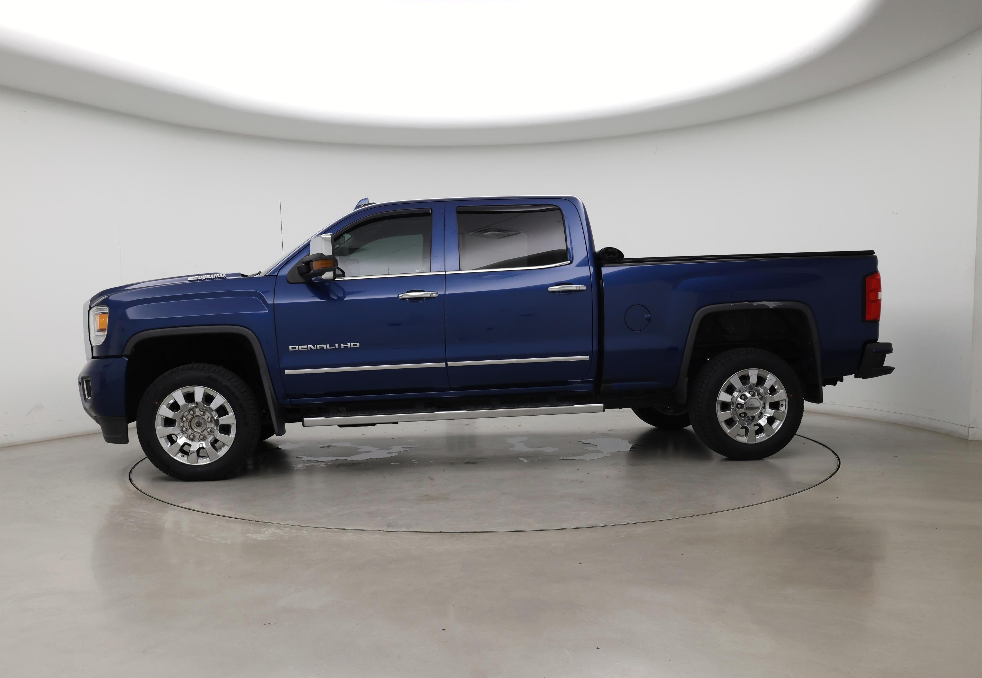 Thumbnail: 2017 GMC Sierra 2500 - 3
