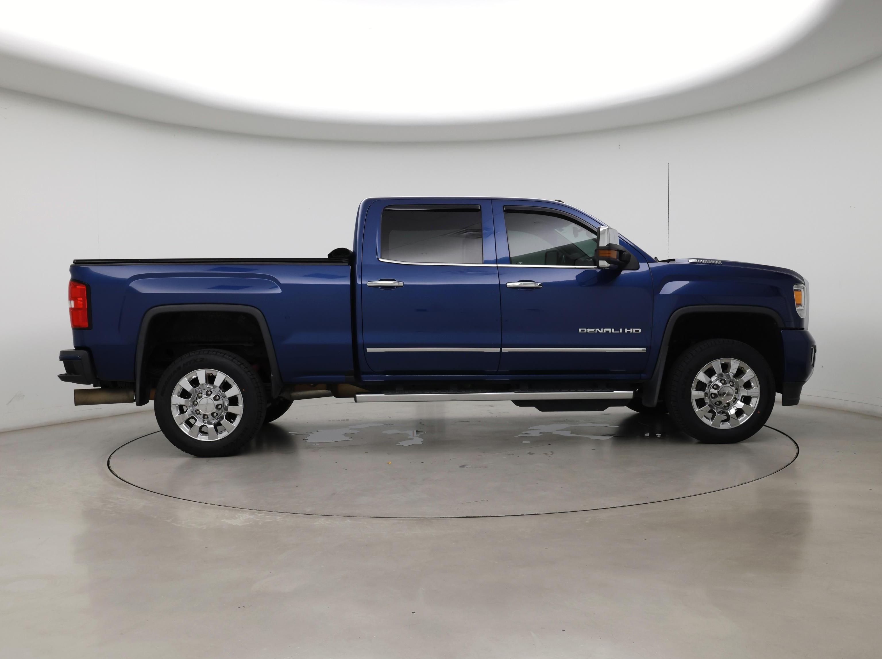 Thumbnail: 2017 GMC Sierra 2500 - 7