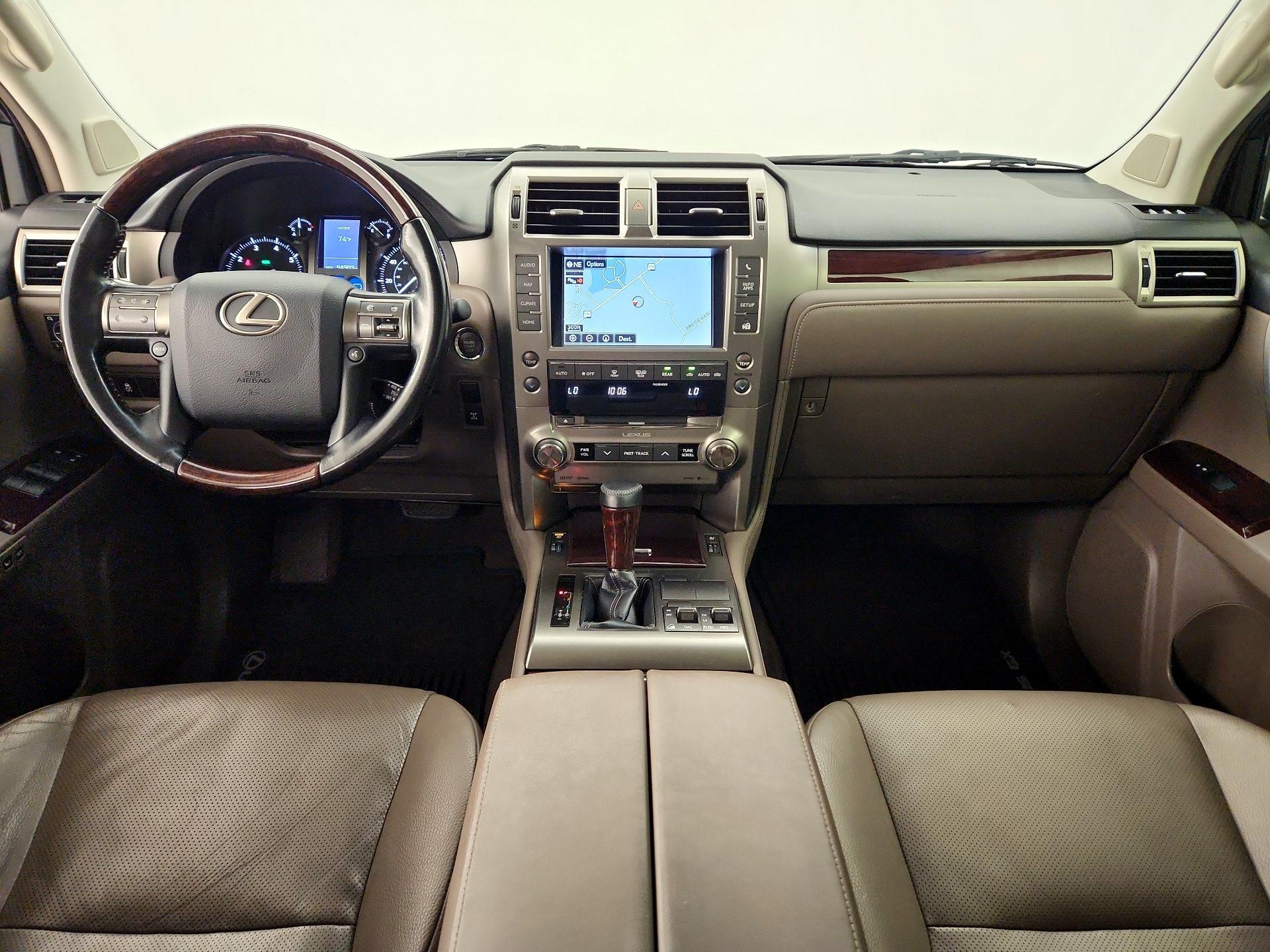 Thumbnail: 2017 Lexus GX - 9