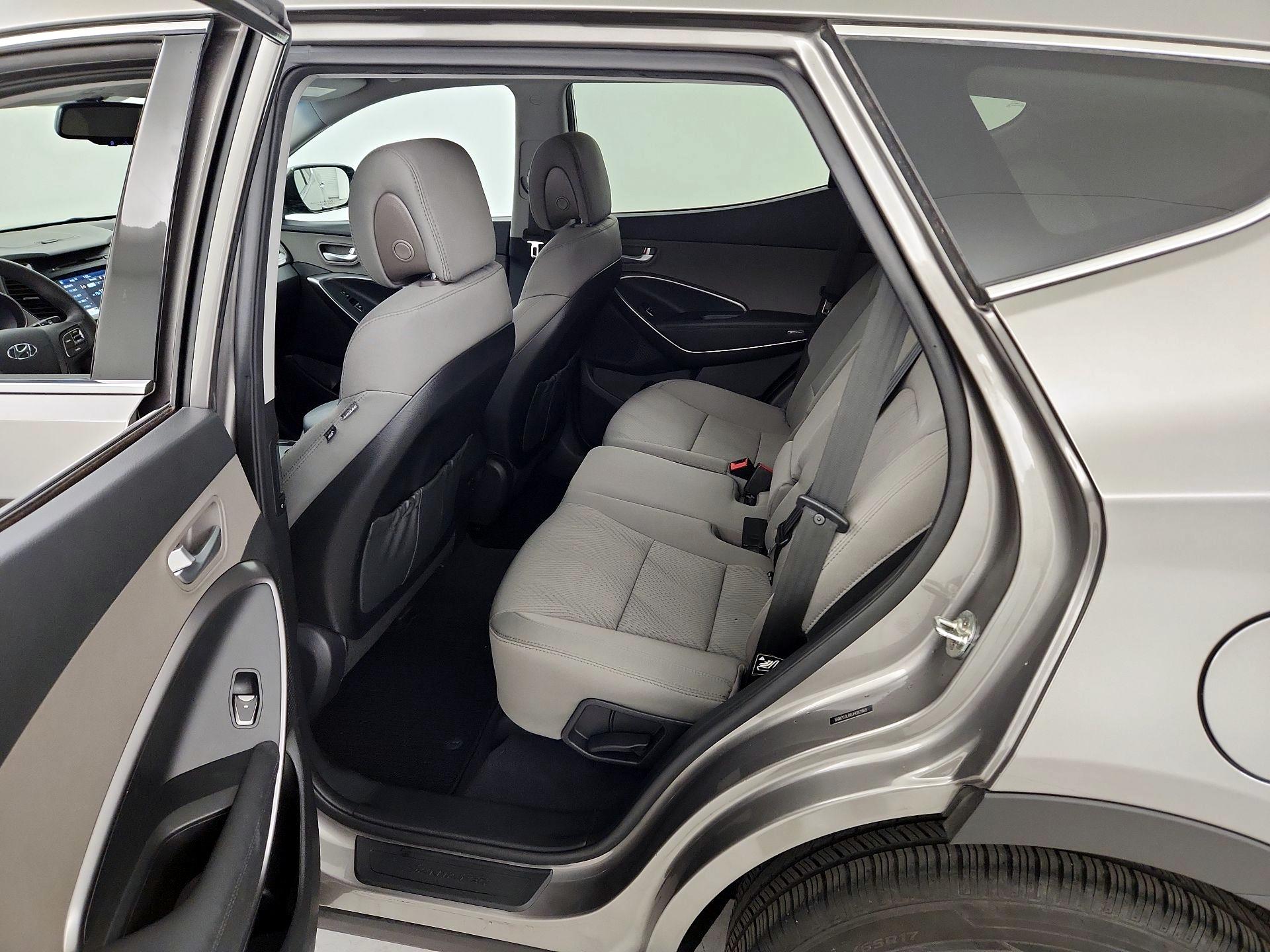 Thumbnail: 2018 Hyundai Santa Fe - 19