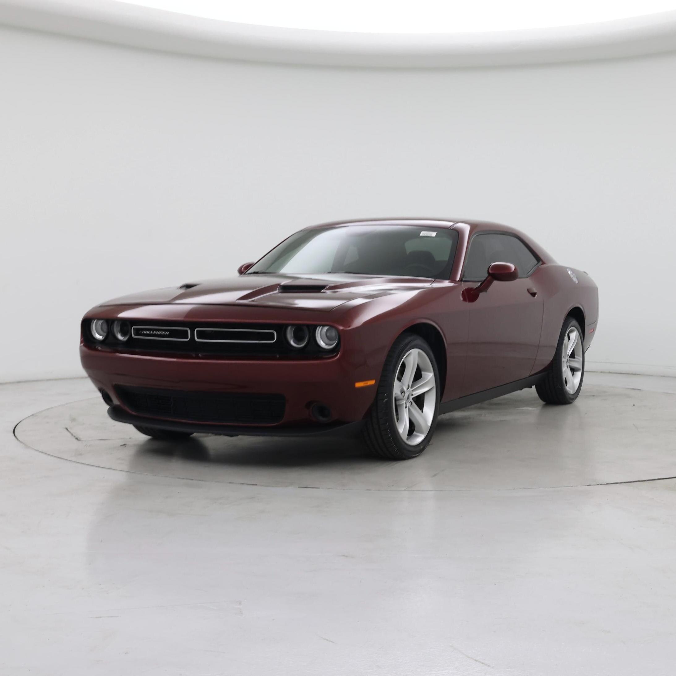 Thumbnail: 2017 Dodge Challenger - 4