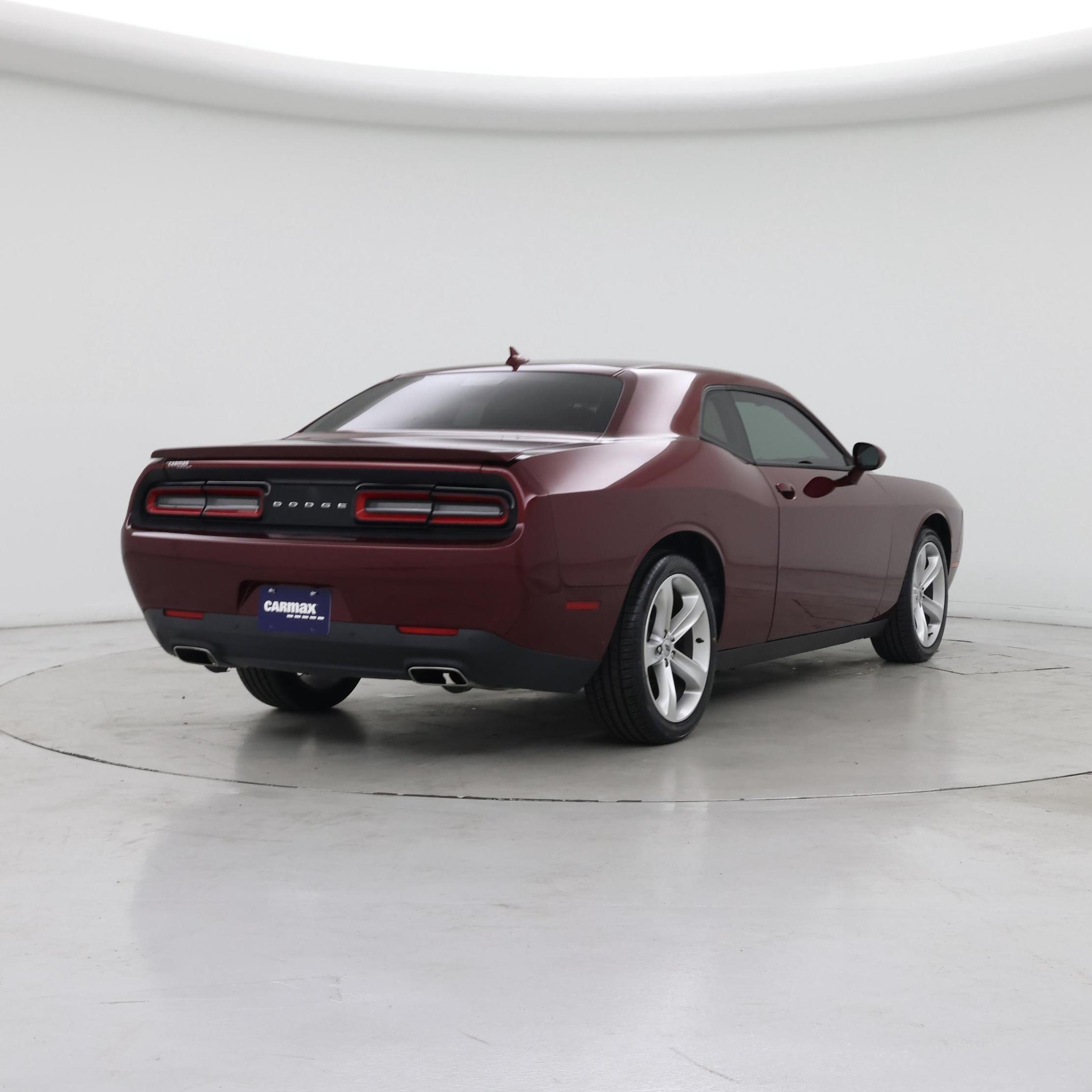 Thumbnail: 2017 Dodge Challenger - 8