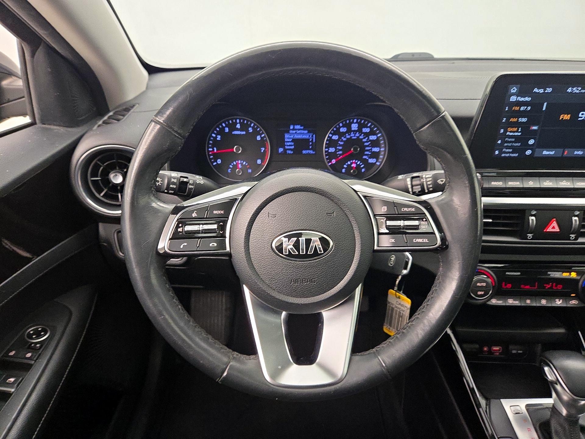 Thumbnail: 2019 Kia Forte - 10