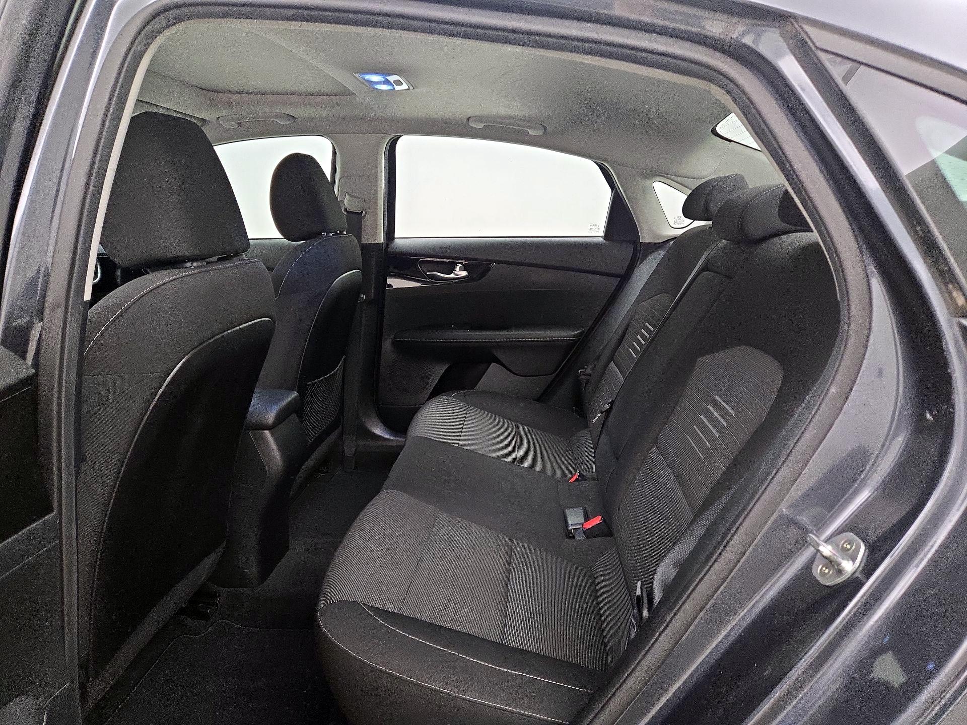 Thumbnail: 2019 Kia Forte - 20