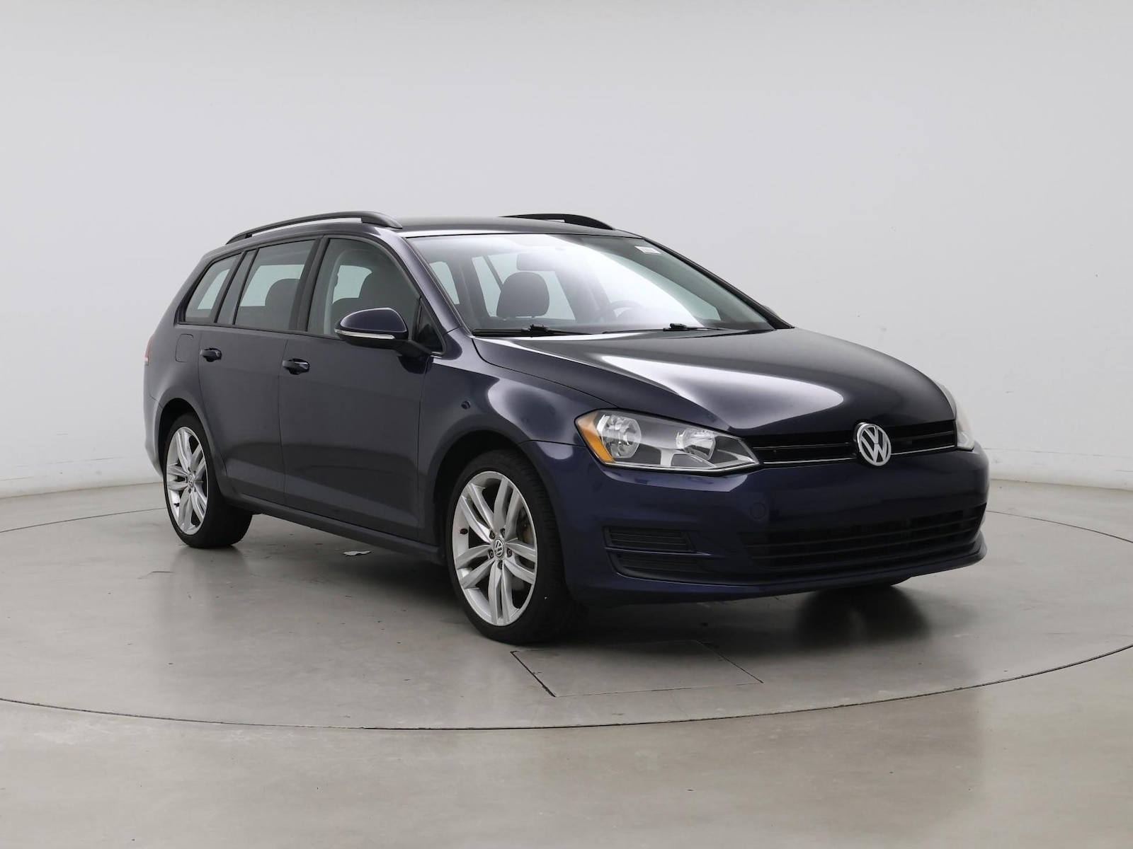 Image of 2016 Volkswagen Golf S