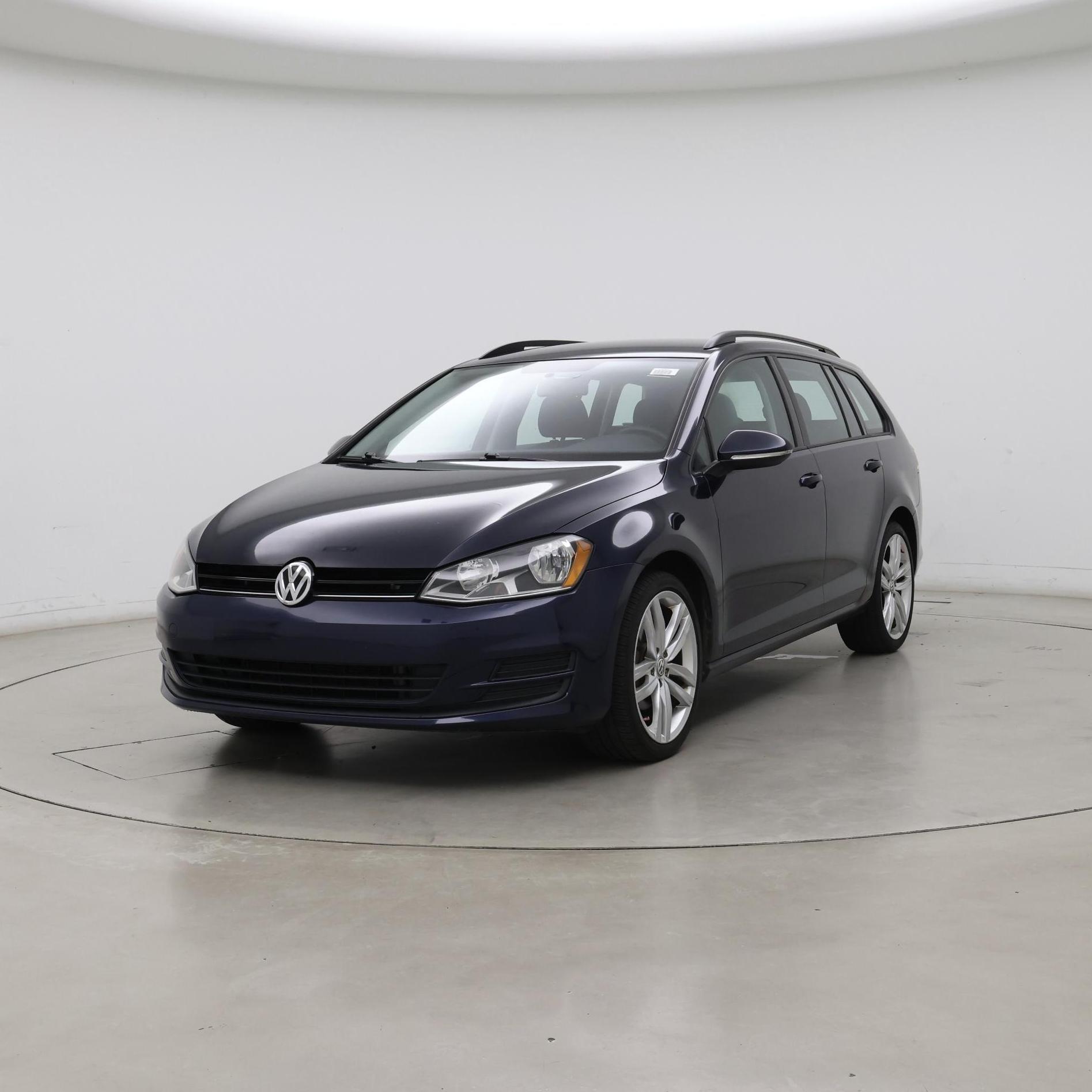 Thumbnail: 2016 Volkswagen Golf - 4