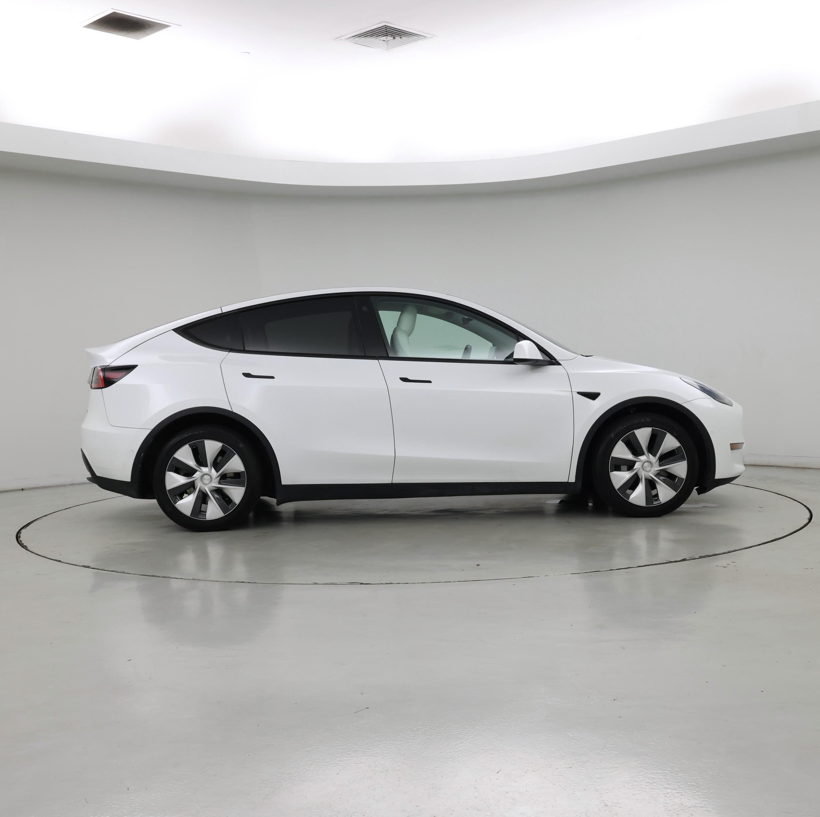 Thumbnail: 2021 Tesla Model Y - 7
