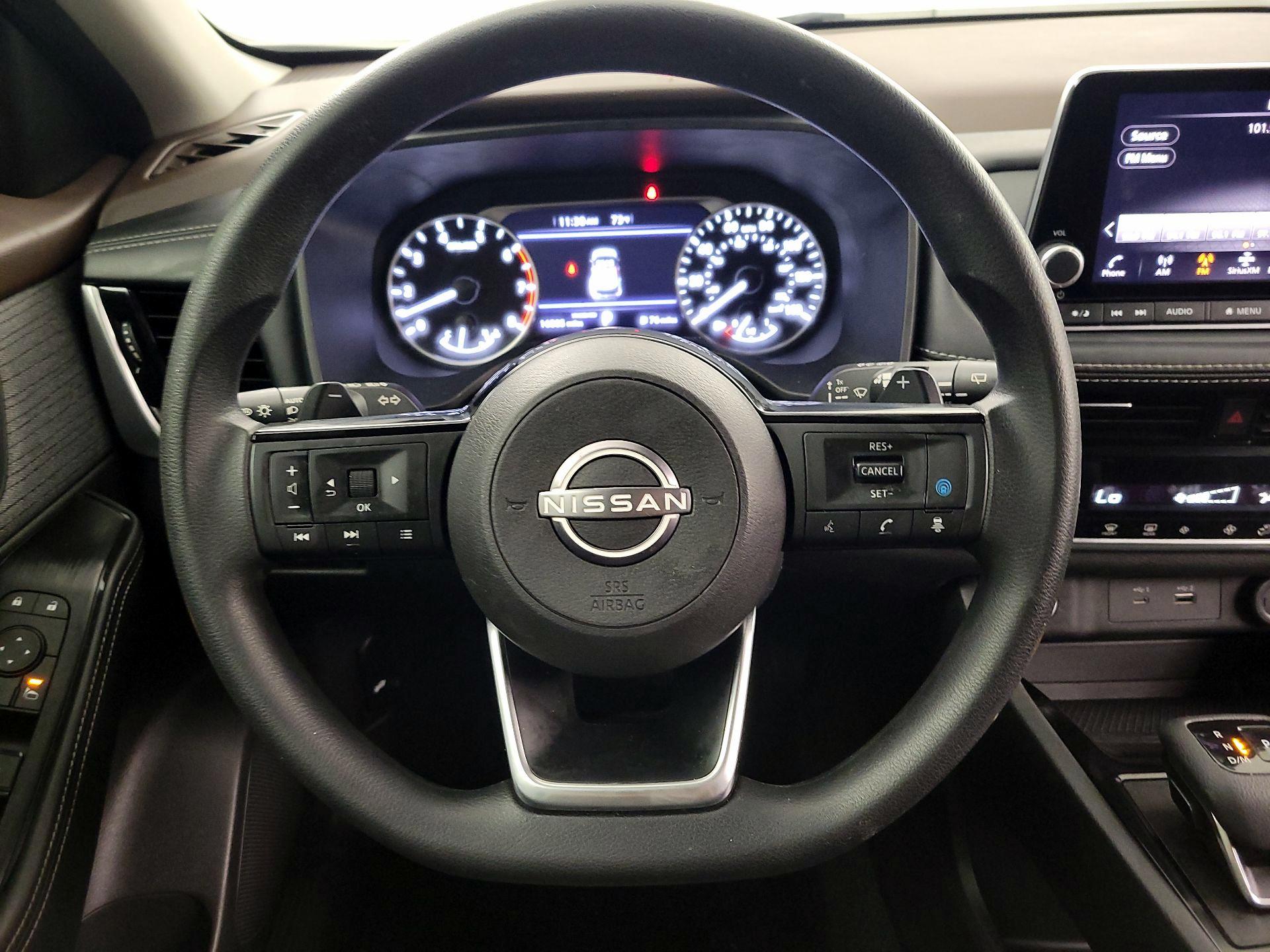 Thumbnail: 2023 Nissan Rogue - 10