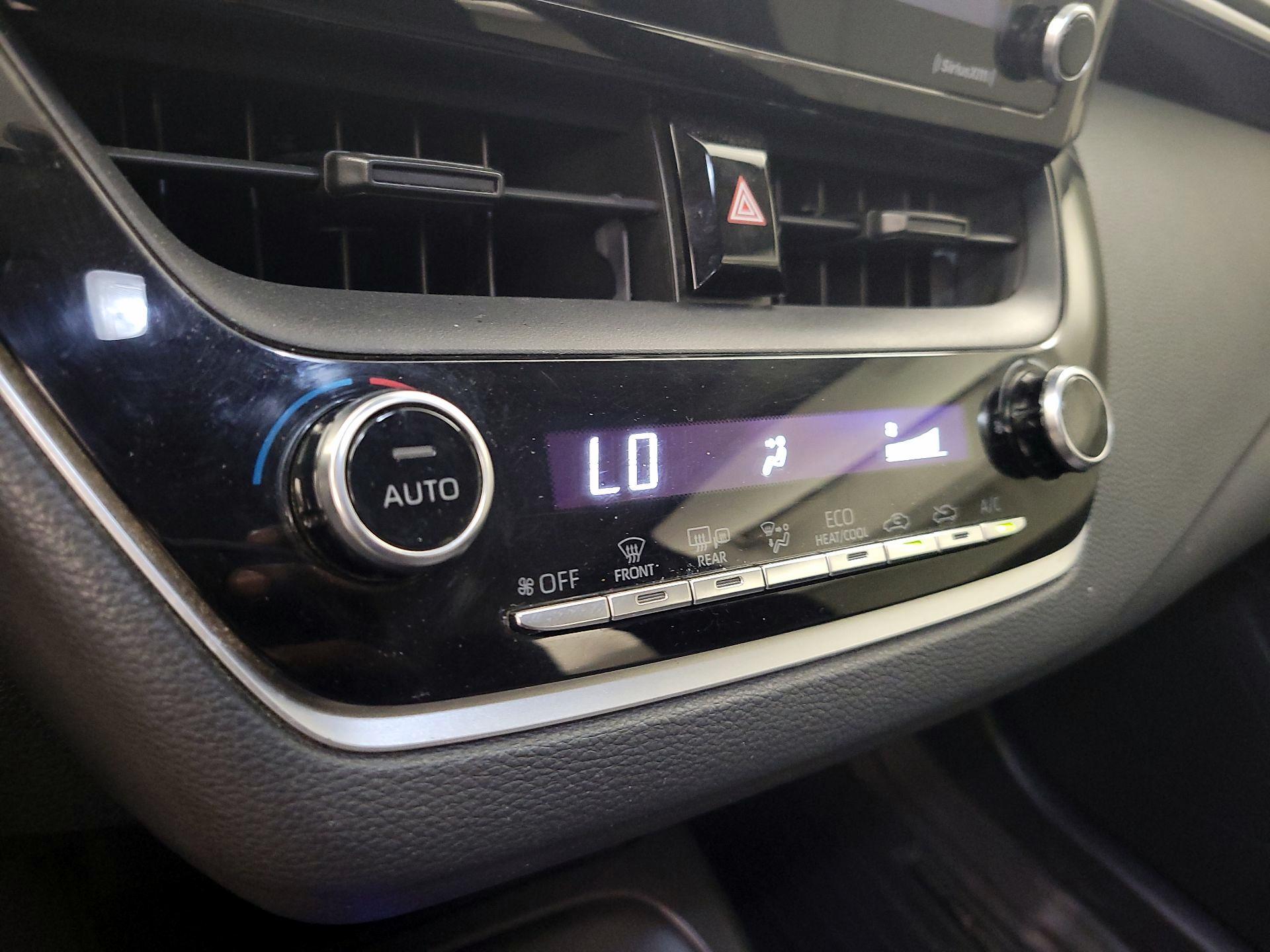 Thumbnail: 2021 Toyota Corolla - 14