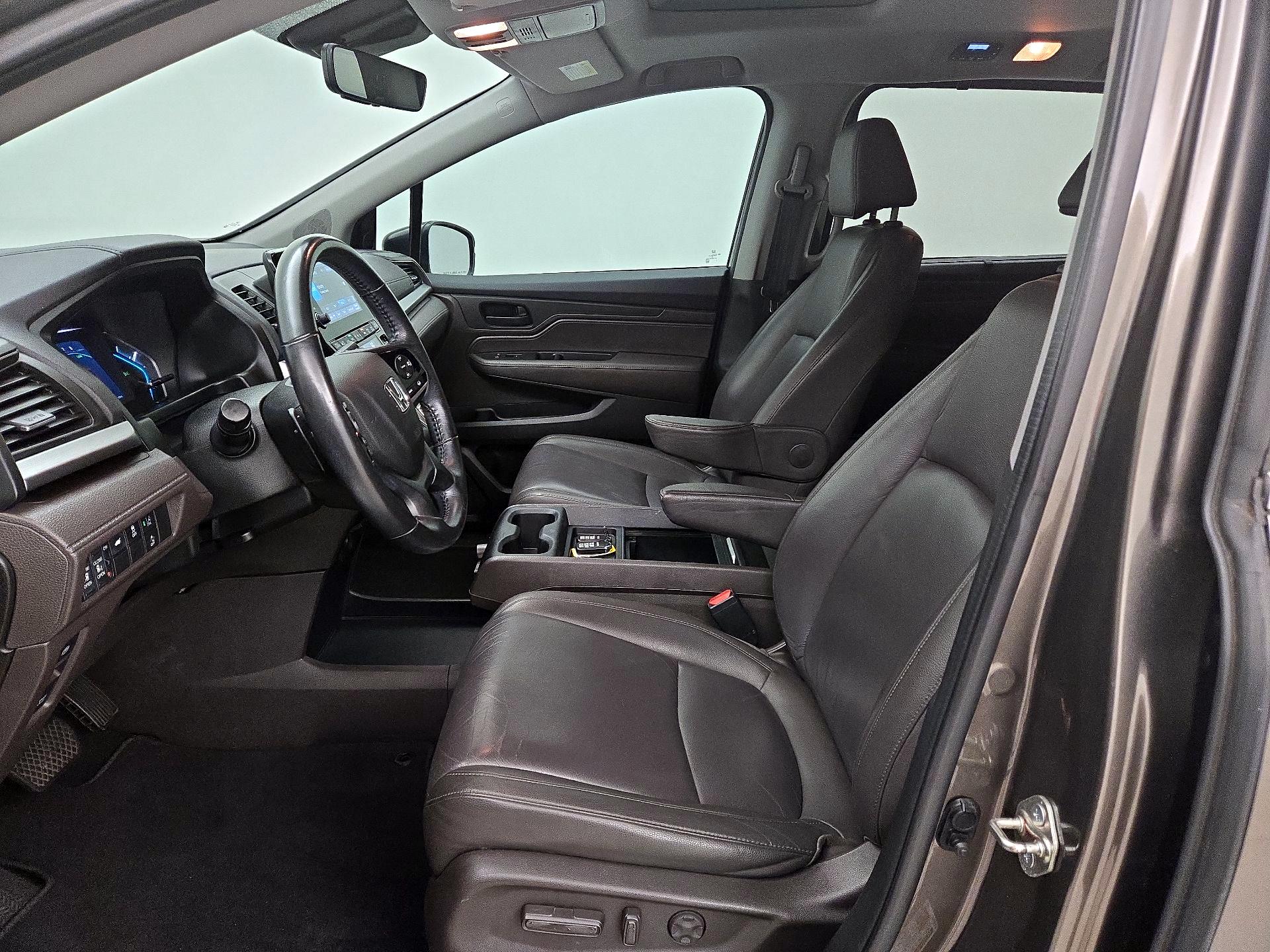 Thumbnail: 2018 Honda Odyssey - 11