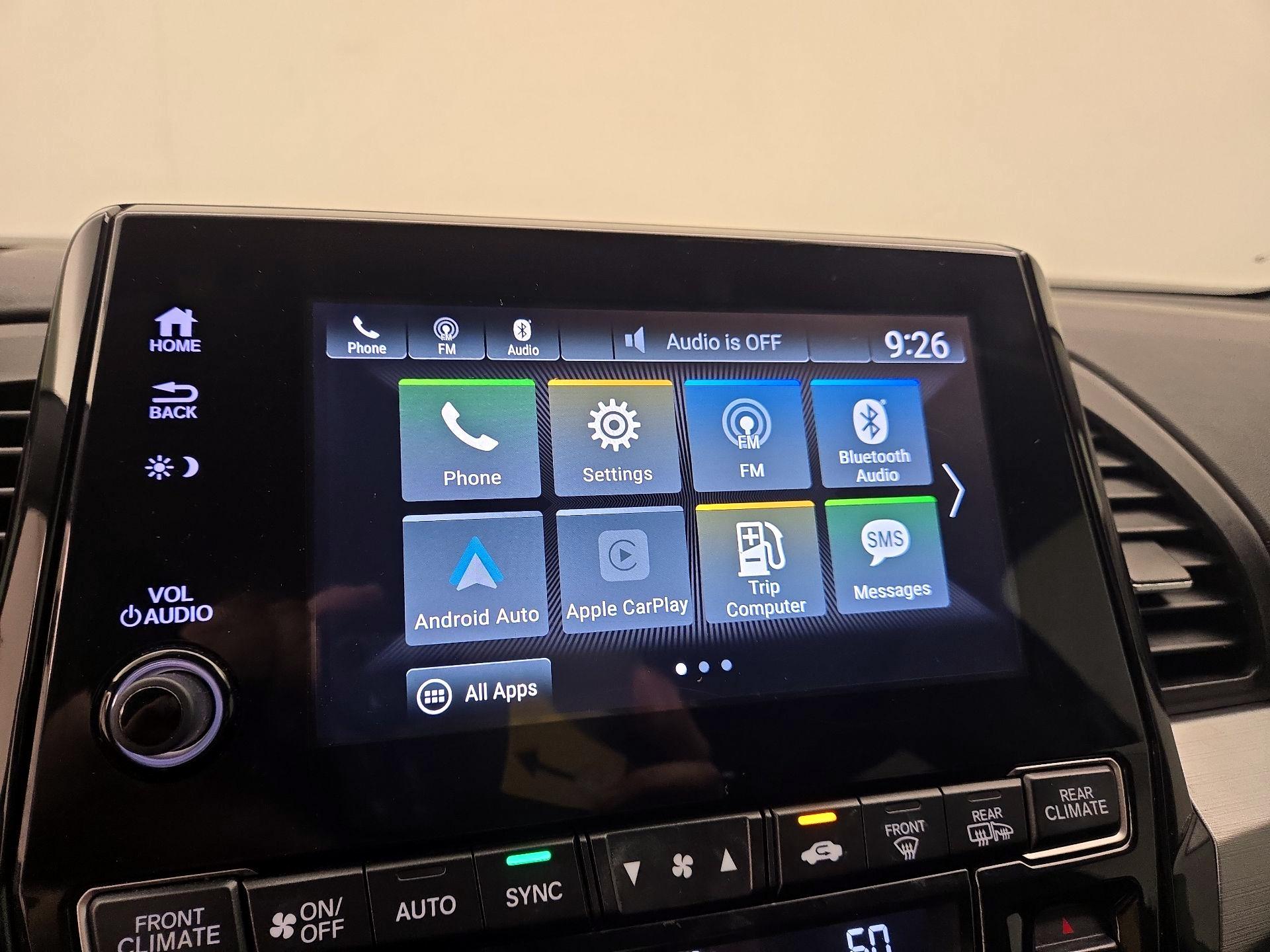 Thumbnail: 2018 Honda Odyssey - 15