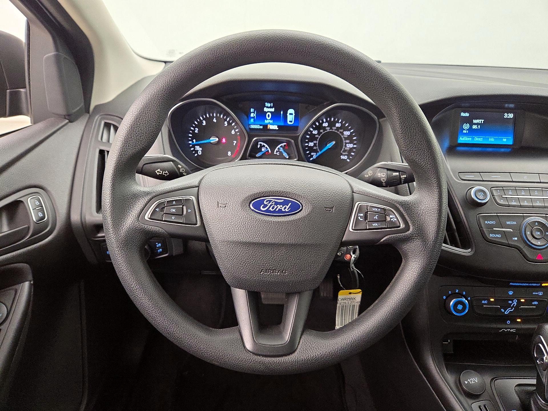 Thumbnail: 2018 Ford Focus - 10