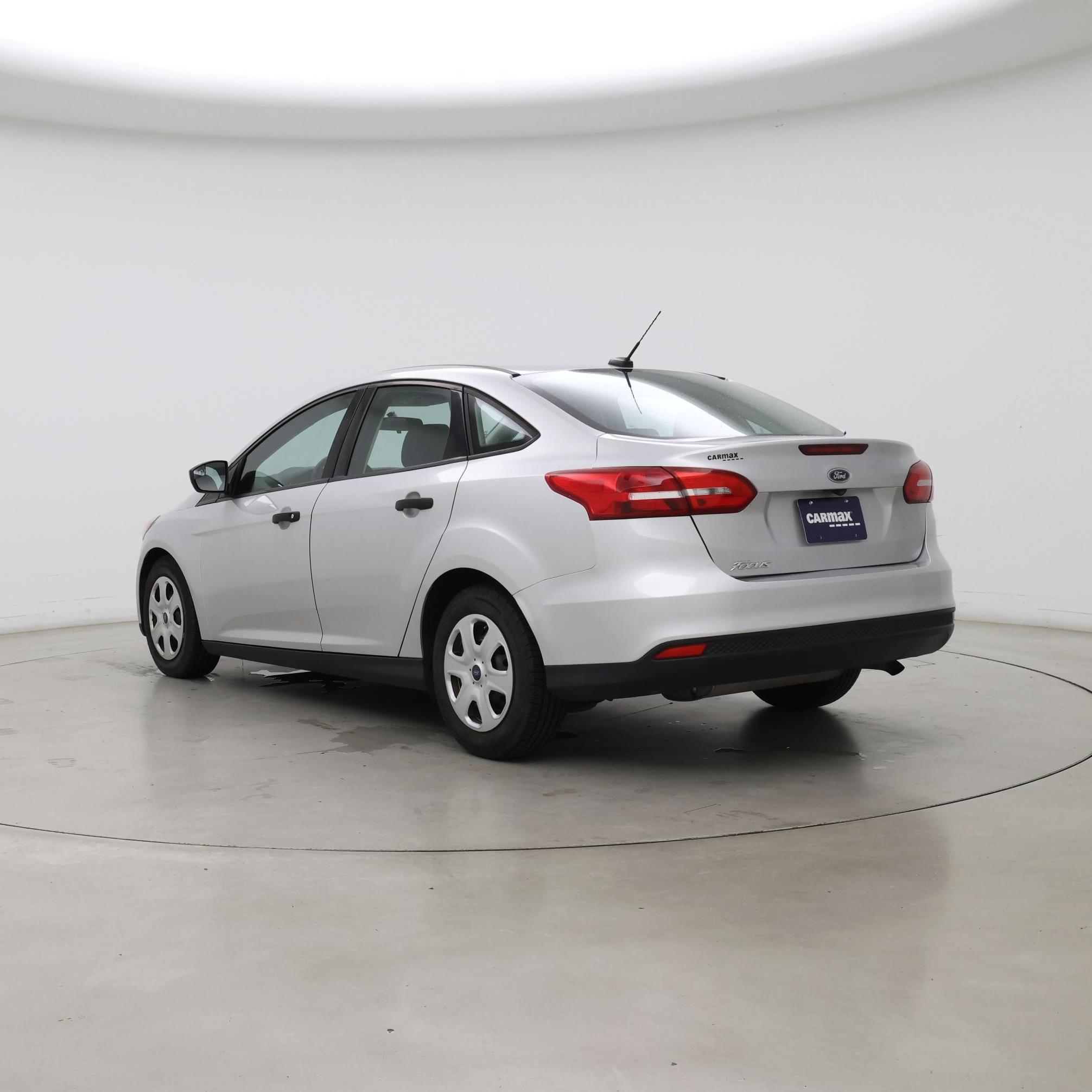 Thumbnail: 2018 Ford Focus - 2