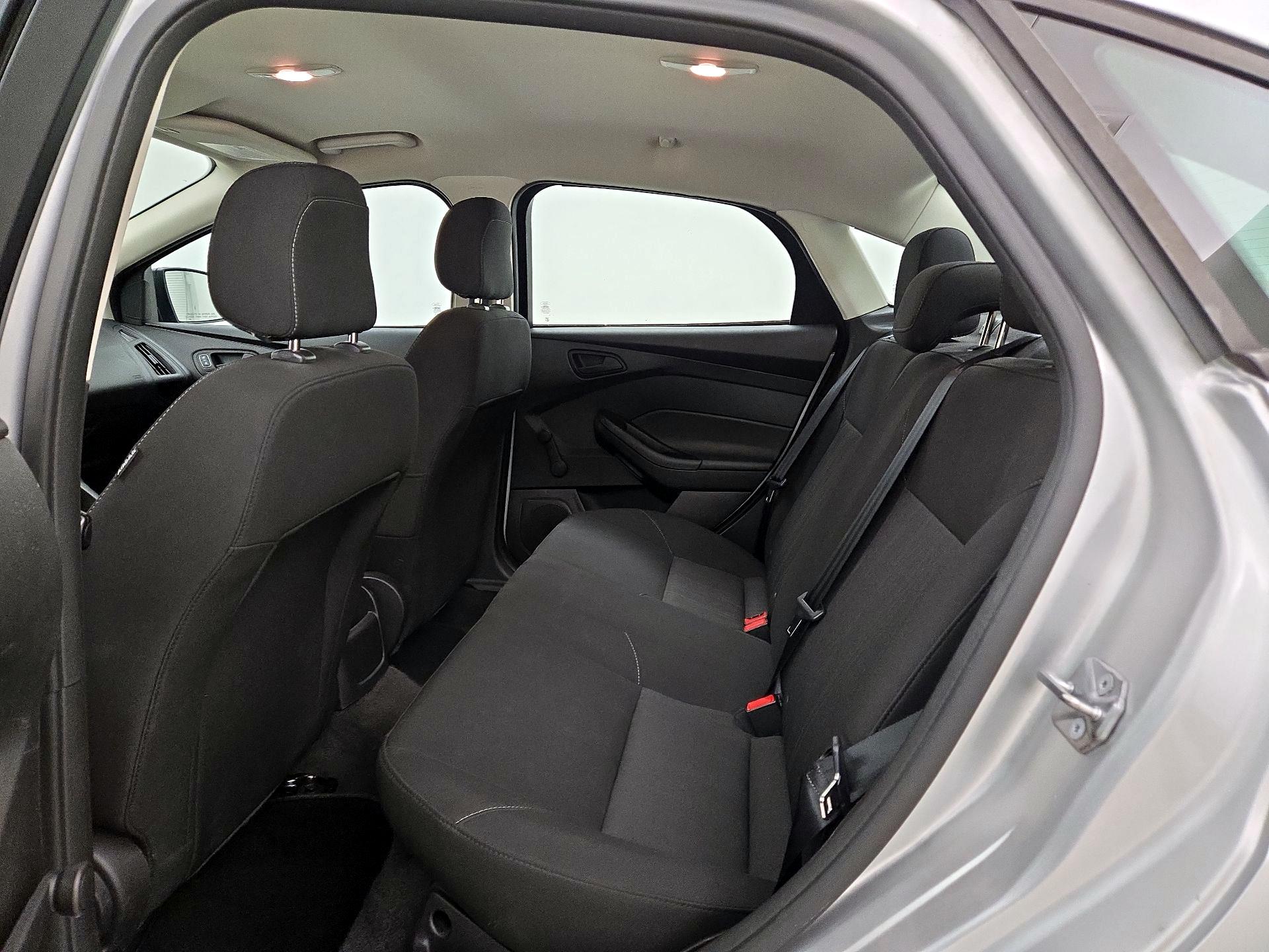 Thumbnail: 2018 Ford Focus - 19