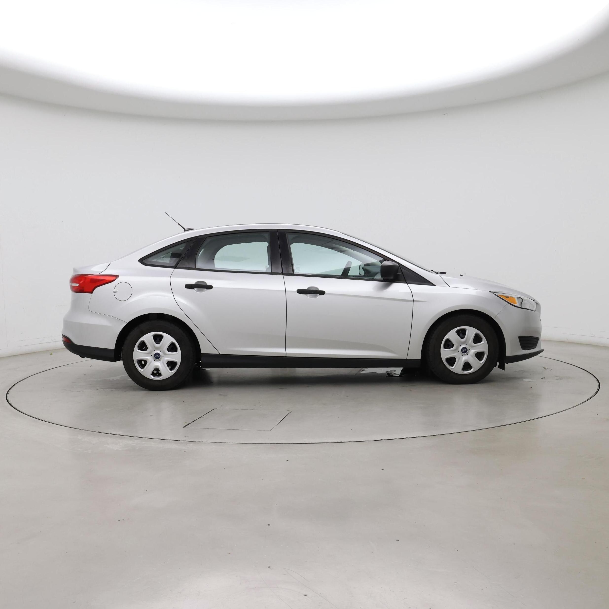 Thumbnail: 2018 Ford Focus - 7