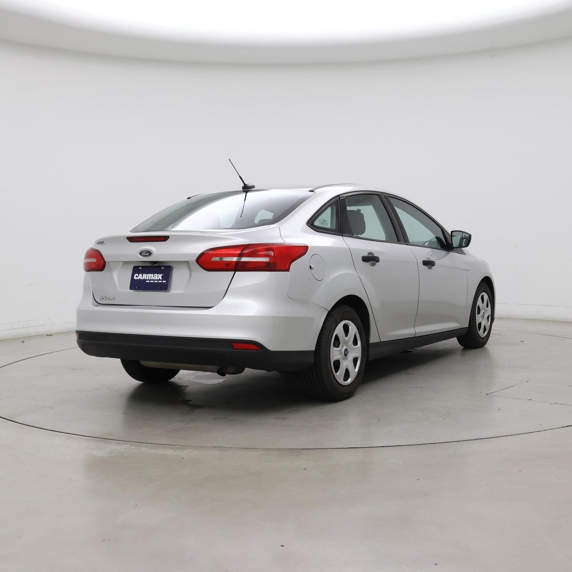 Thumbnail: 2018 Ford Focus - 8