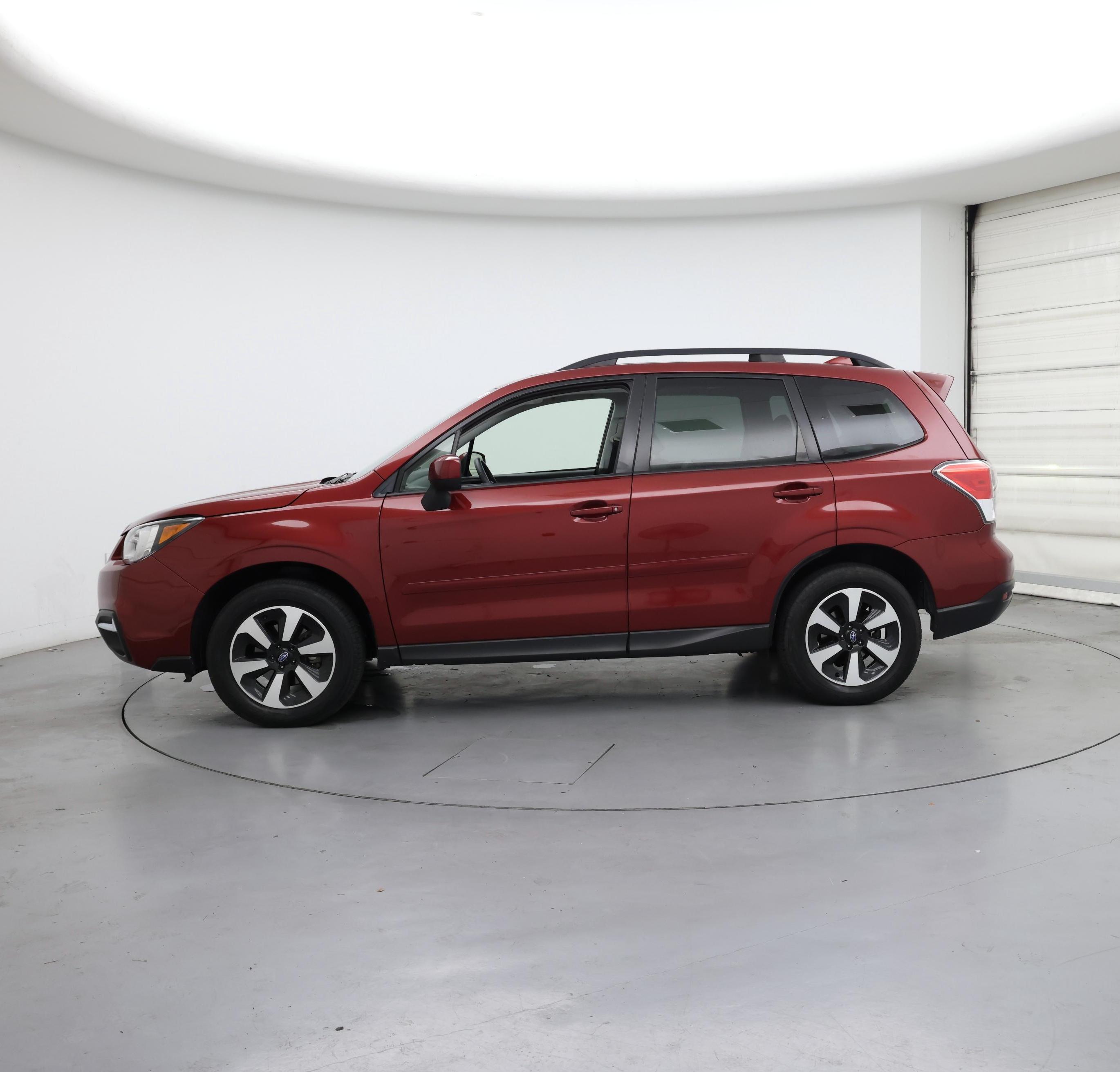 Thumbnail: 2018 Subaru Forester - 3