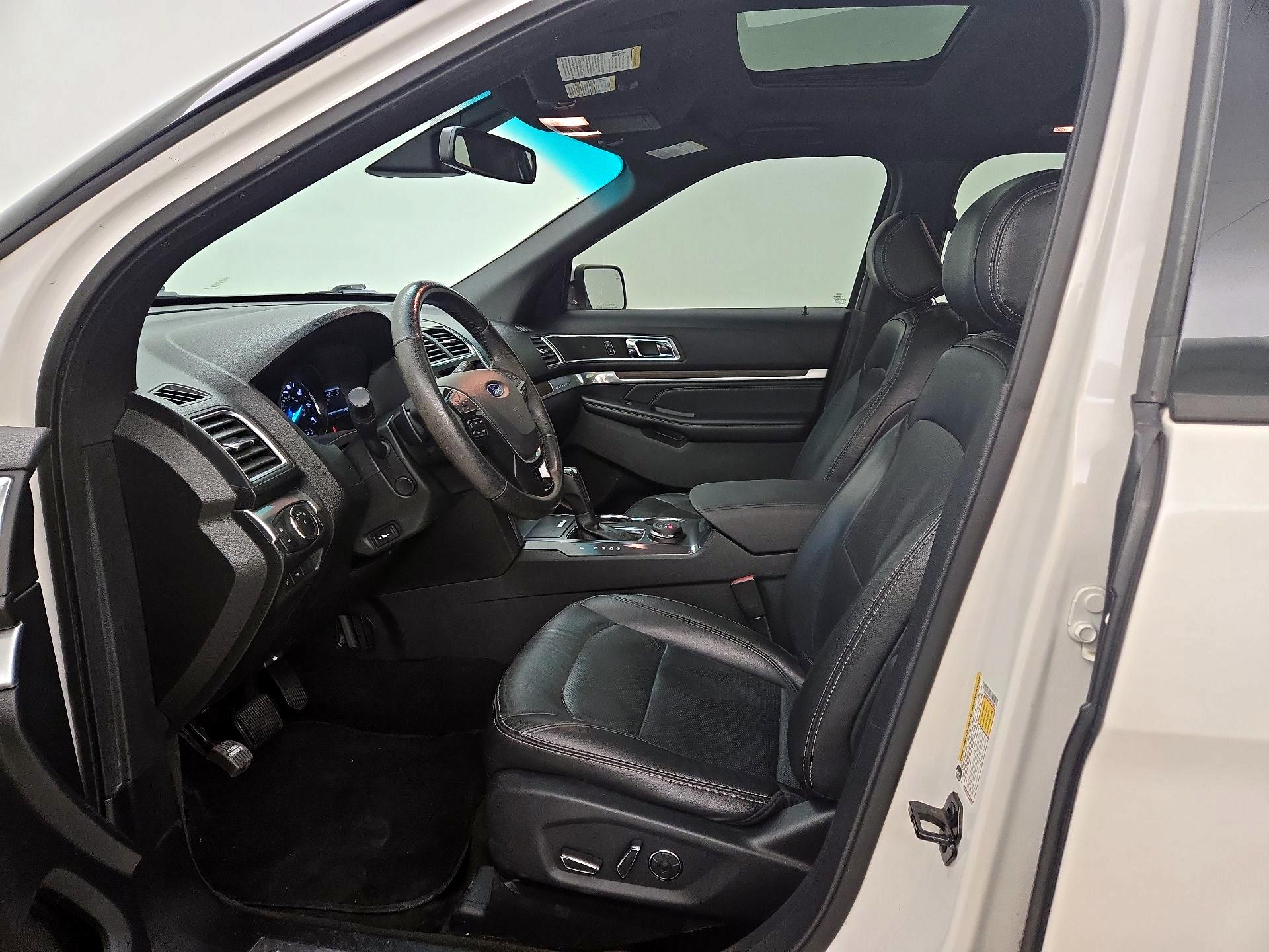 Thumbnail: 2017 Ford Explorer - 11