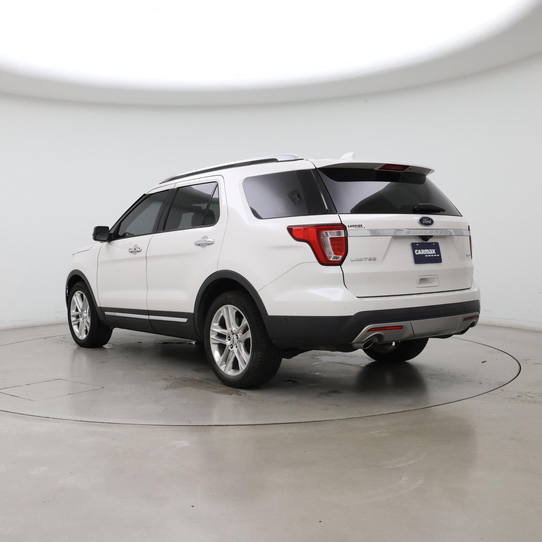 Thumbnail: 2017 Ford Explorer - 2