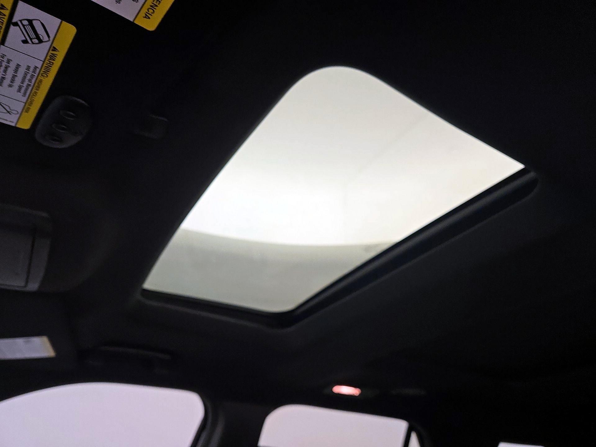 Thumbnail: 2017 Ford Explorer - 20