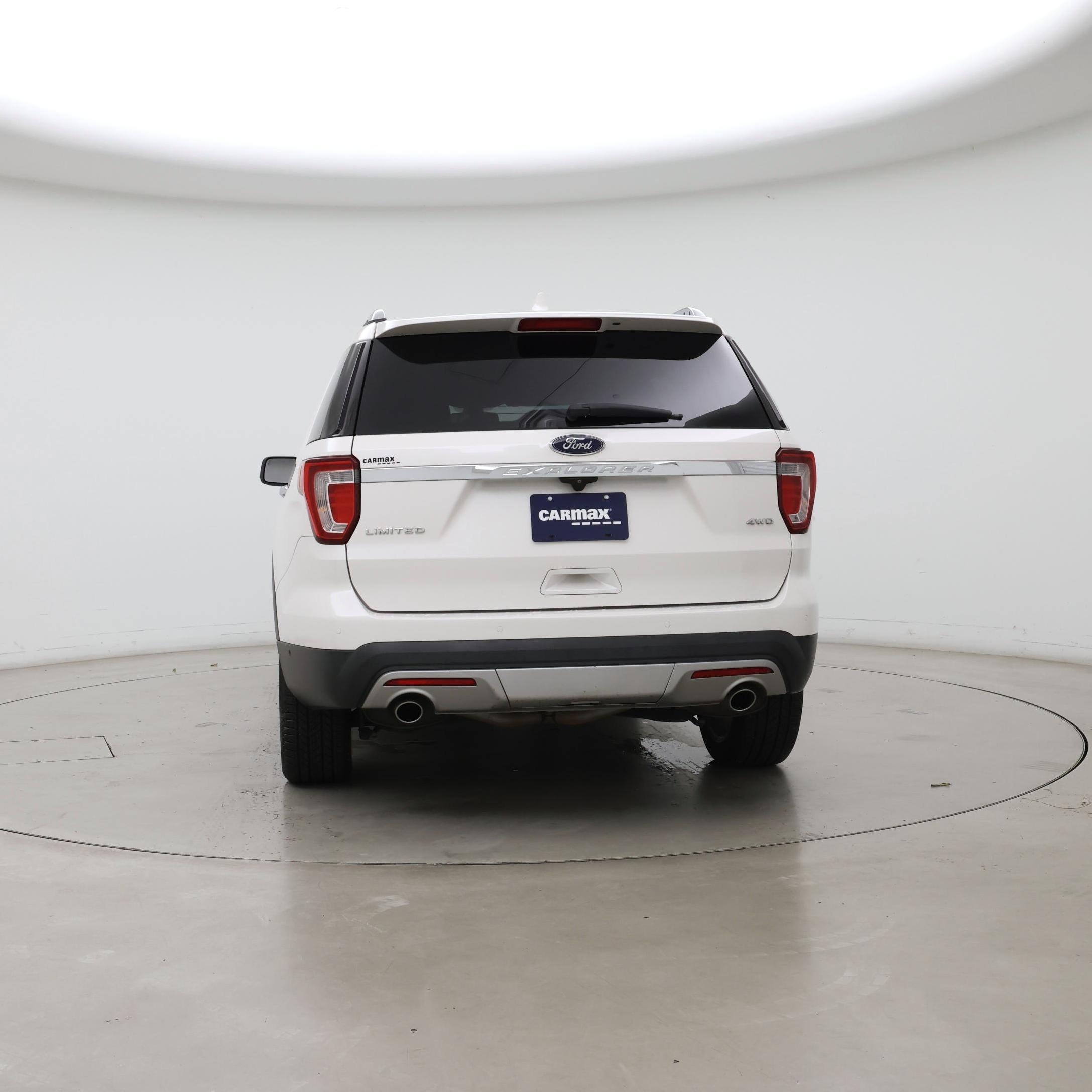 Thumbnail: 2017 Ford Explorer - 6